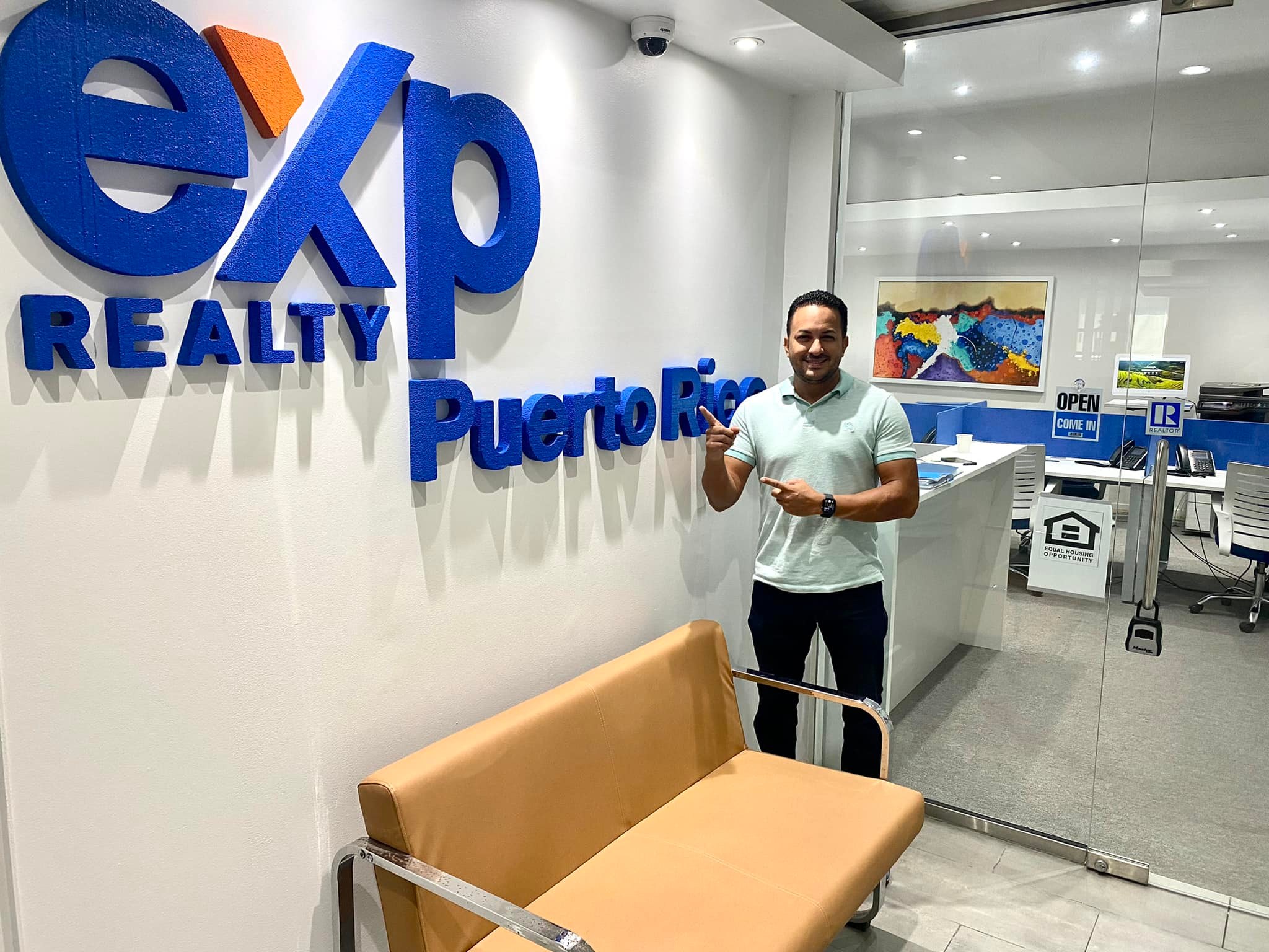 eXp Puerto Rico - Nuestro agente Adiel Matos Rodríguez en...