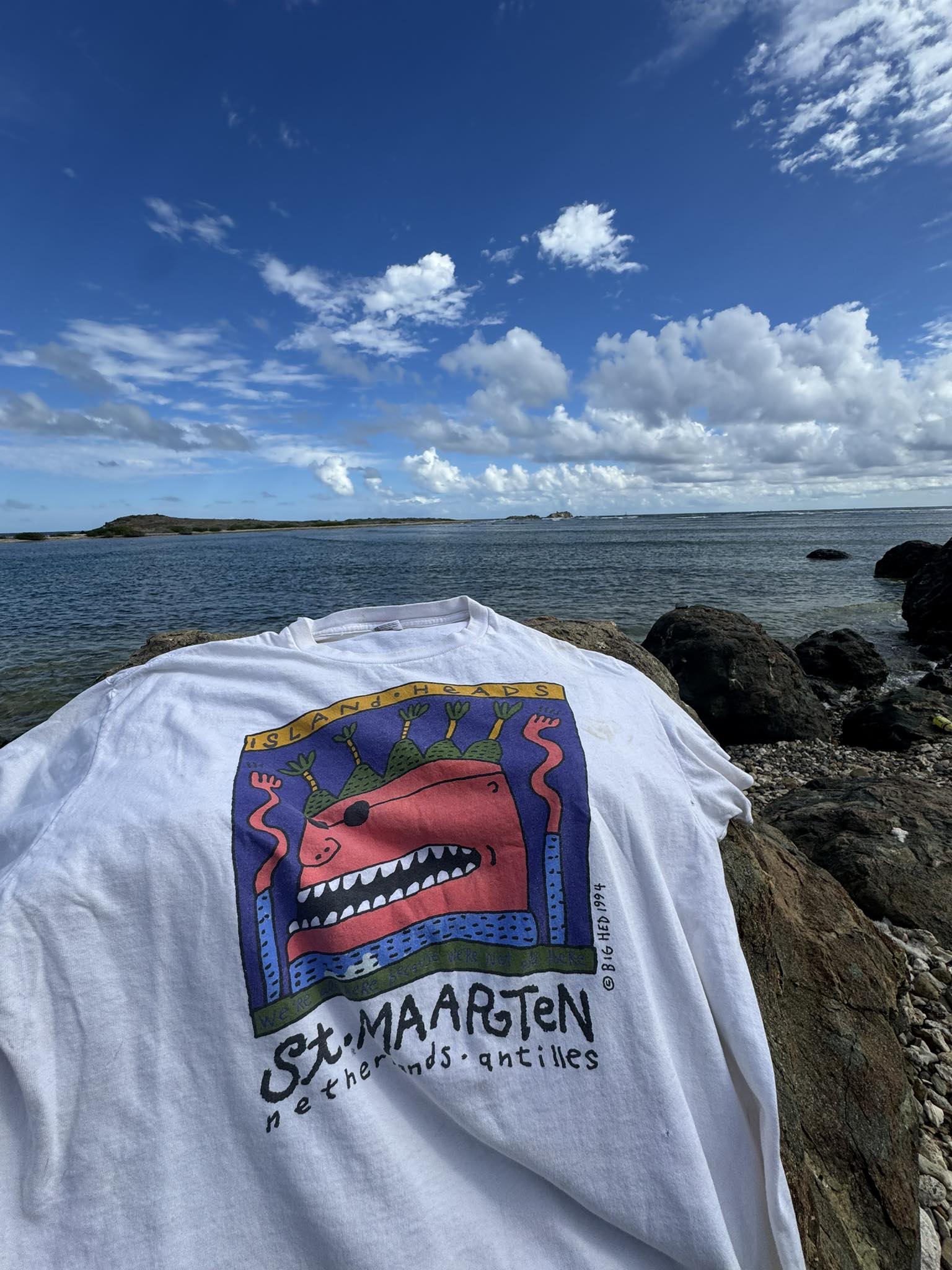 Buying vintage shirts from 90s or older