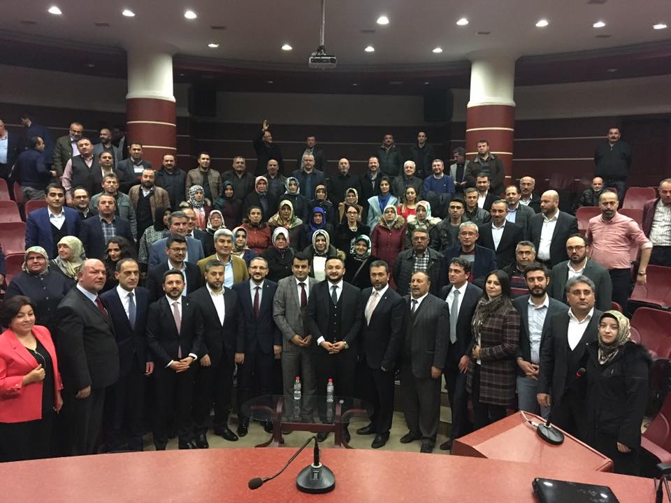 Av. Mustafa Rauf YANAR - Bu güzel bayrak yarışında emeklerini ...