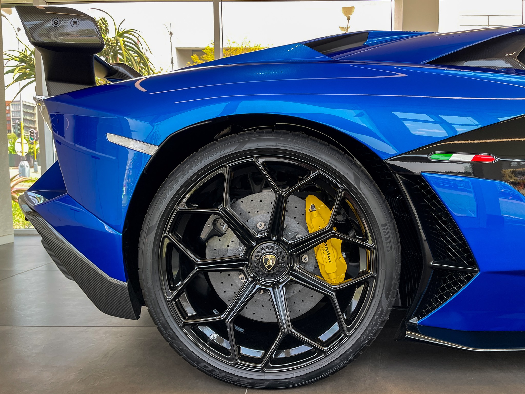 Stealthy Aventador SVJ on Vossen GEN-01 (3-Piece) Wheels Finished