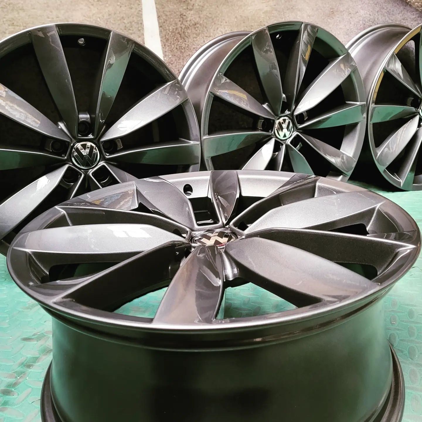 Vw scirocco, looks... - Full Moon Wheels powder coating