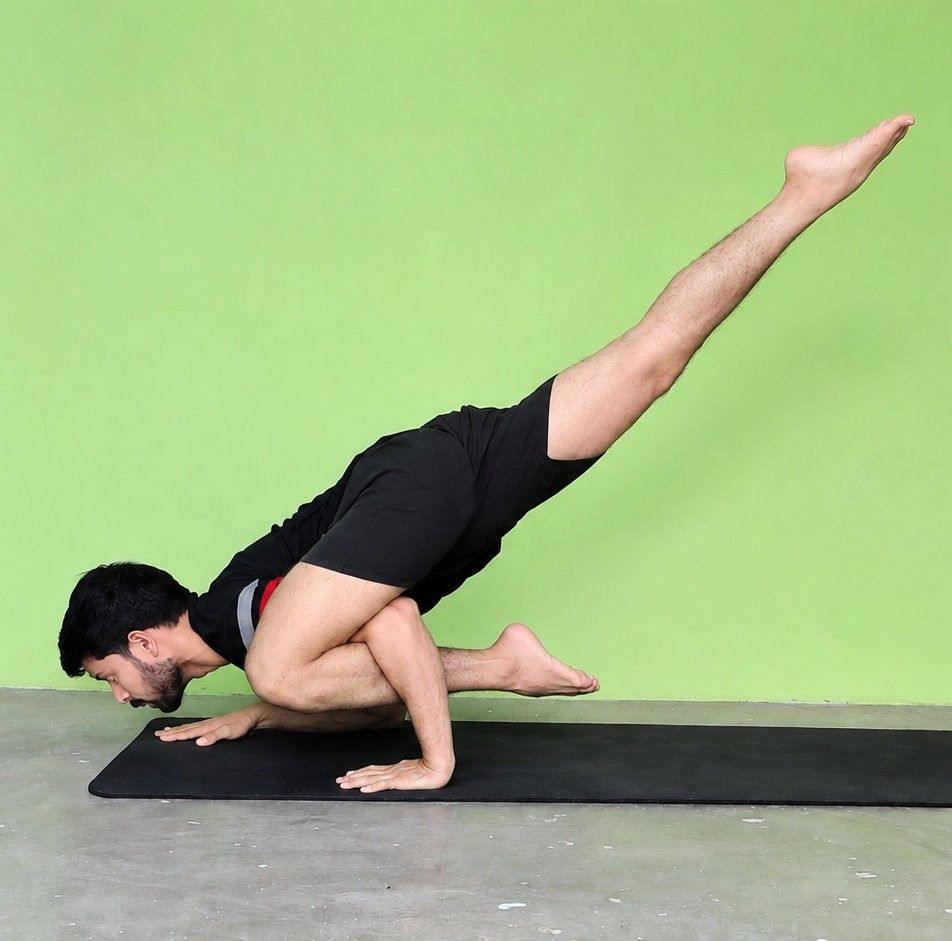 🧘🕉️Mastering advanced yoga poses takes time and patience. Here is a ...