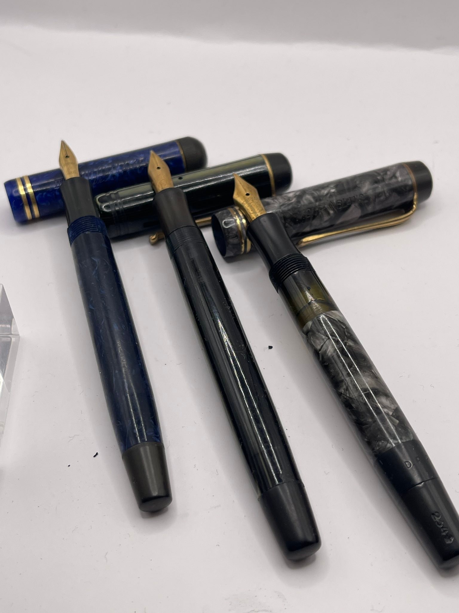 Montblanc Elixir Azure ink in Sailor 1911L 21k demonstrator