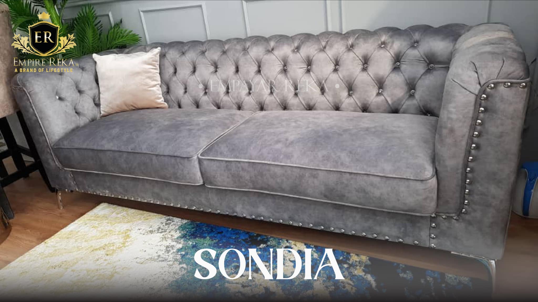 Empire Reka - Masih mencari sofa yang nampak lain dan...