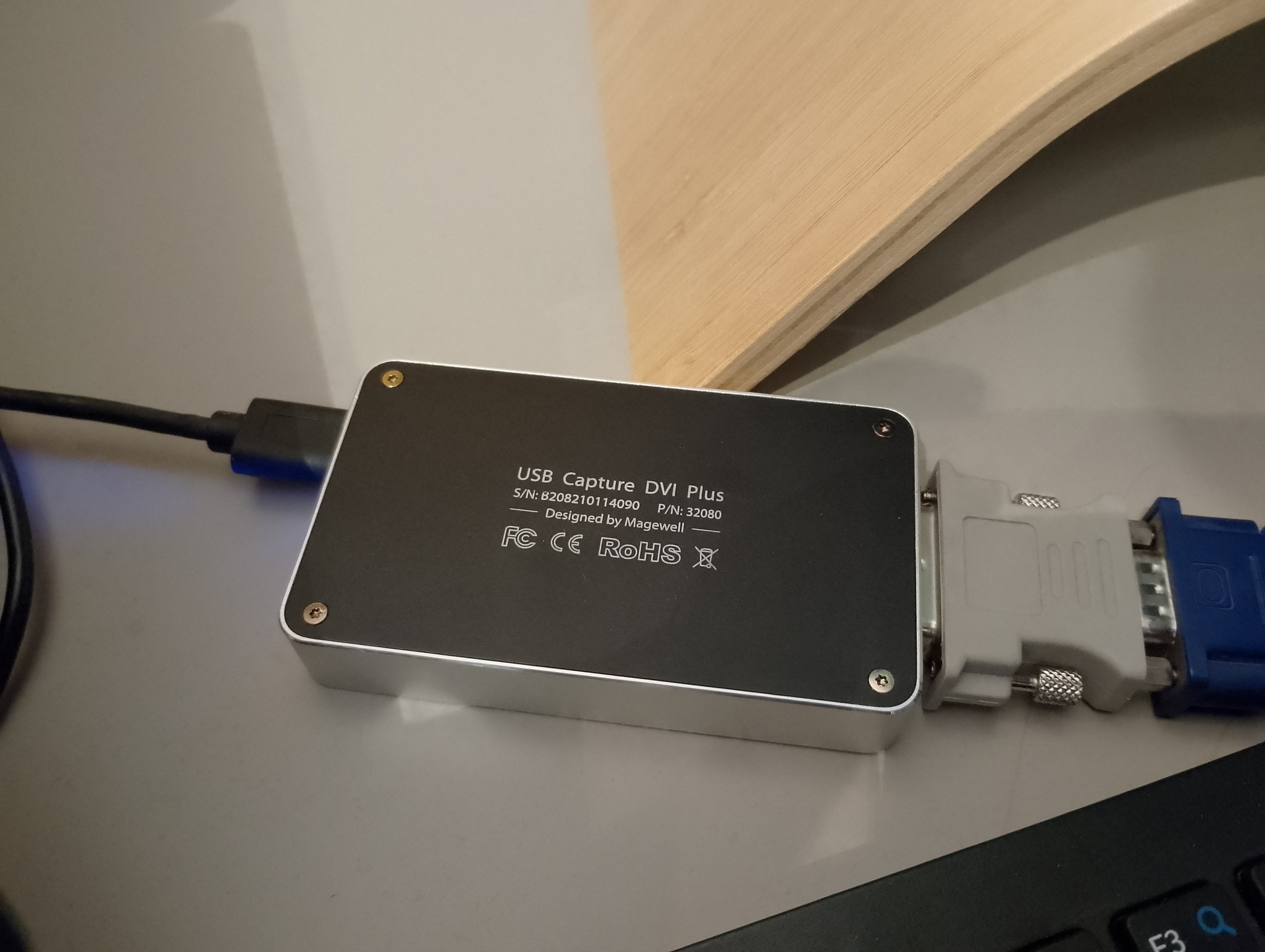 Vista 1 compact dvi output modification?