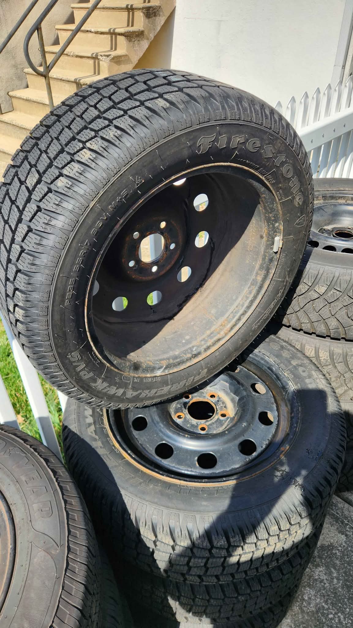 4 Ford Crown Victoria police wheels and Firestone FireHawk PVS tires ...