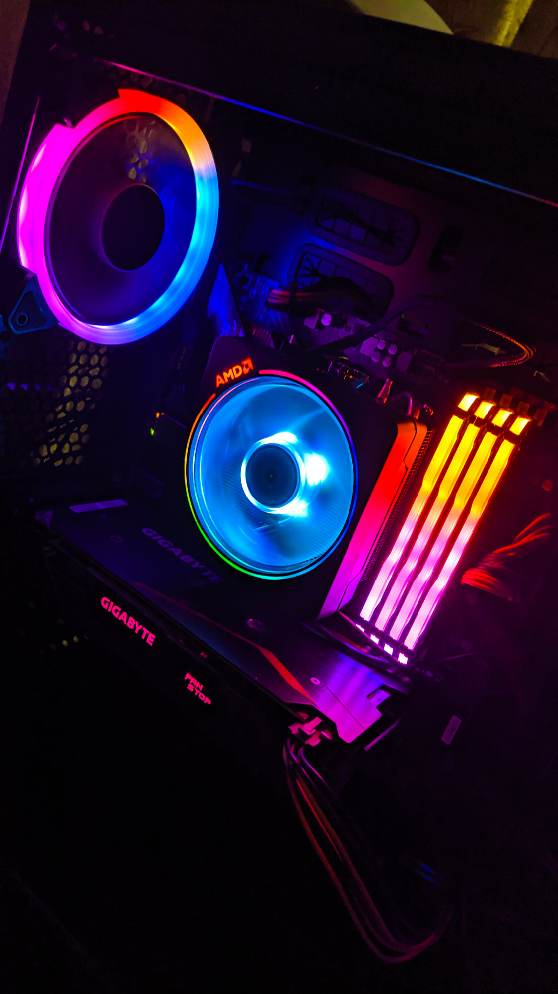 Will a Ryzen 7 5700X work with a Wraith Prism cooler?