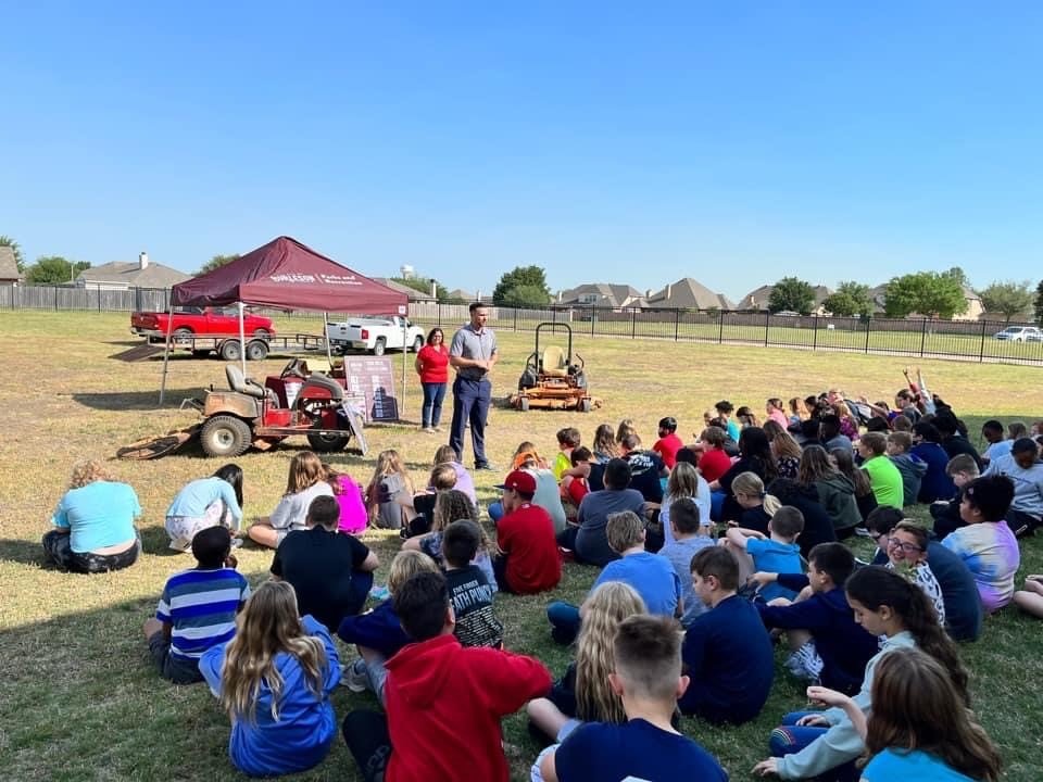 🙌 On May 16, the Parks and... - Burleson Parks and Recreation | Facebook