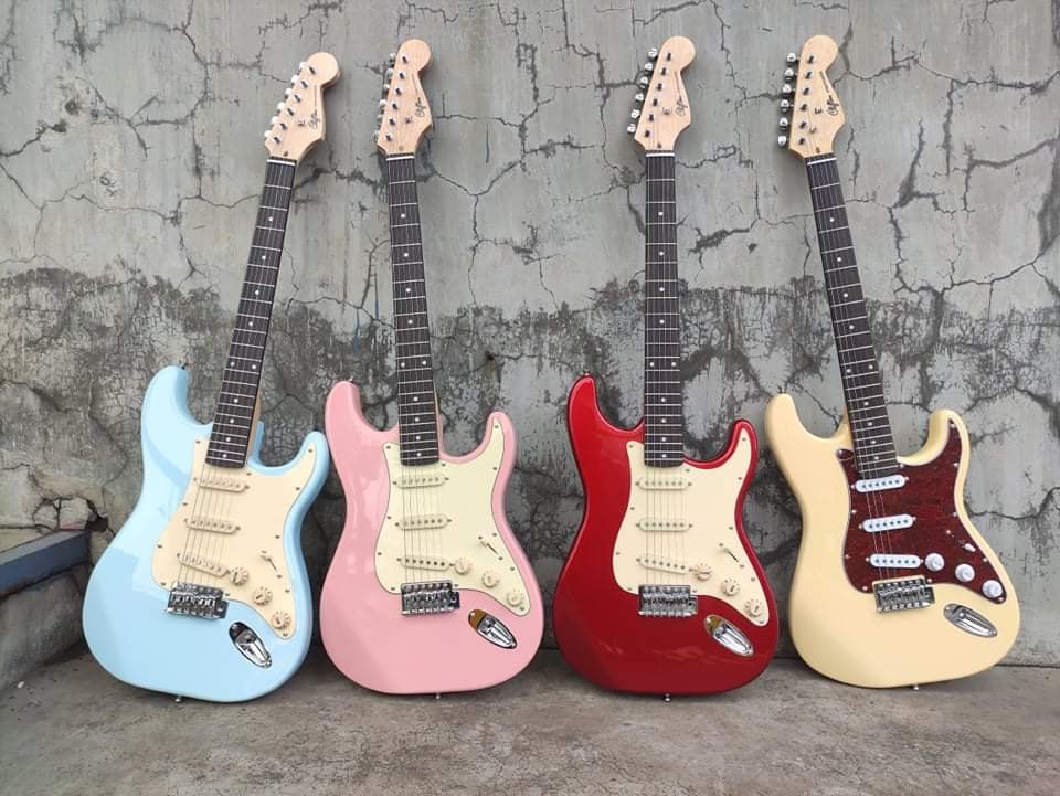 Kennie Music - NEW STRAT COLORS! PM US FOR PRE-ORDERS 😉 📷... | Facebook