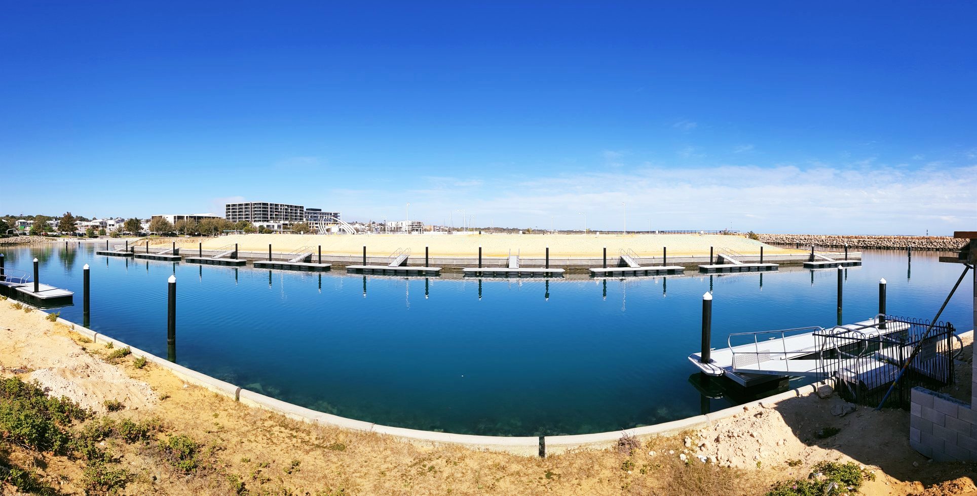 TEN new residential pontoons... - Walcon Marine Australasia