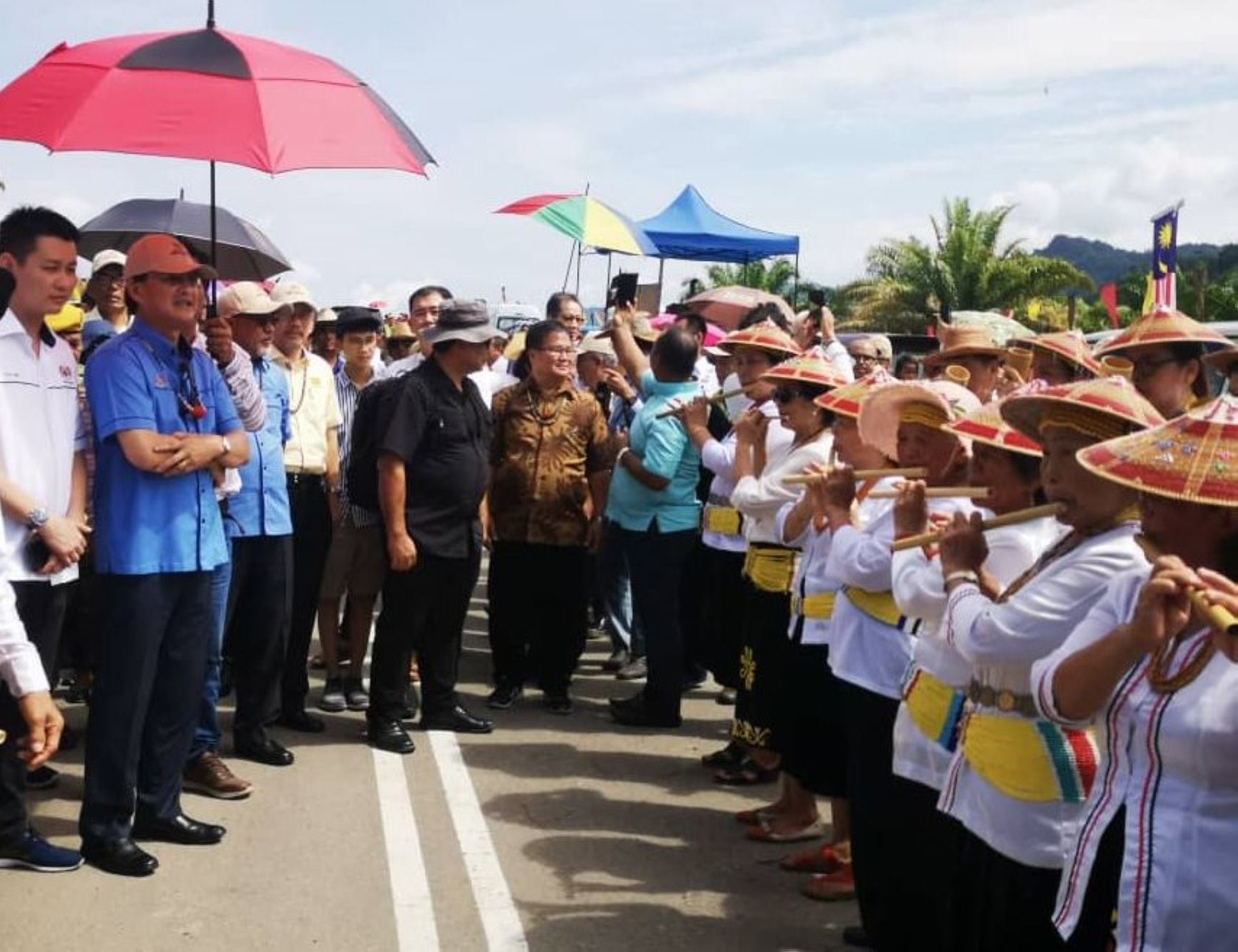 Kaban - *PROJEK JAJARAN 425 KILOMETER PENGHUBUNG SABAH - SARAWAK TANPA ...