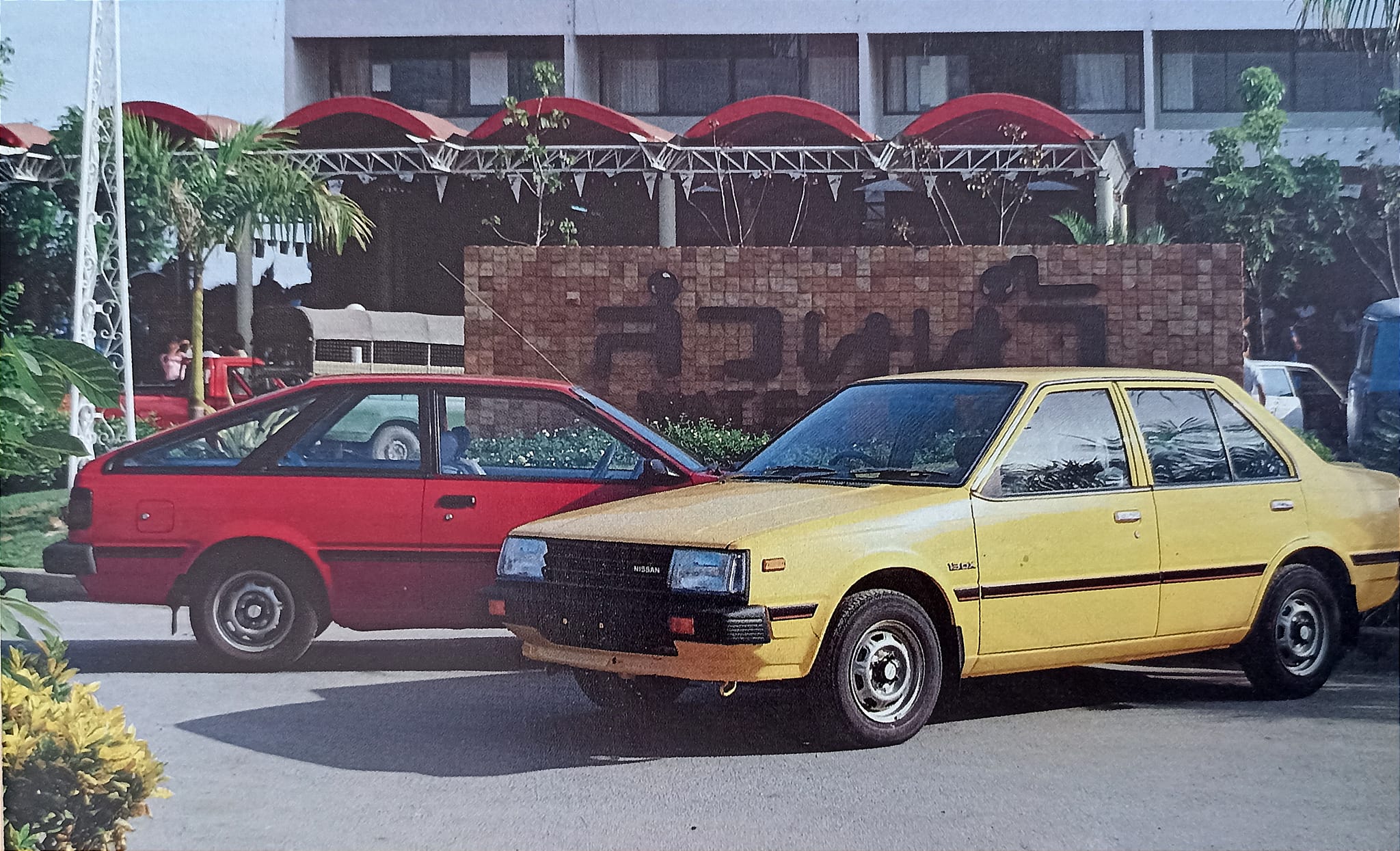 ynan♡ Nissan & Toyota photo shoot from 1983 😍