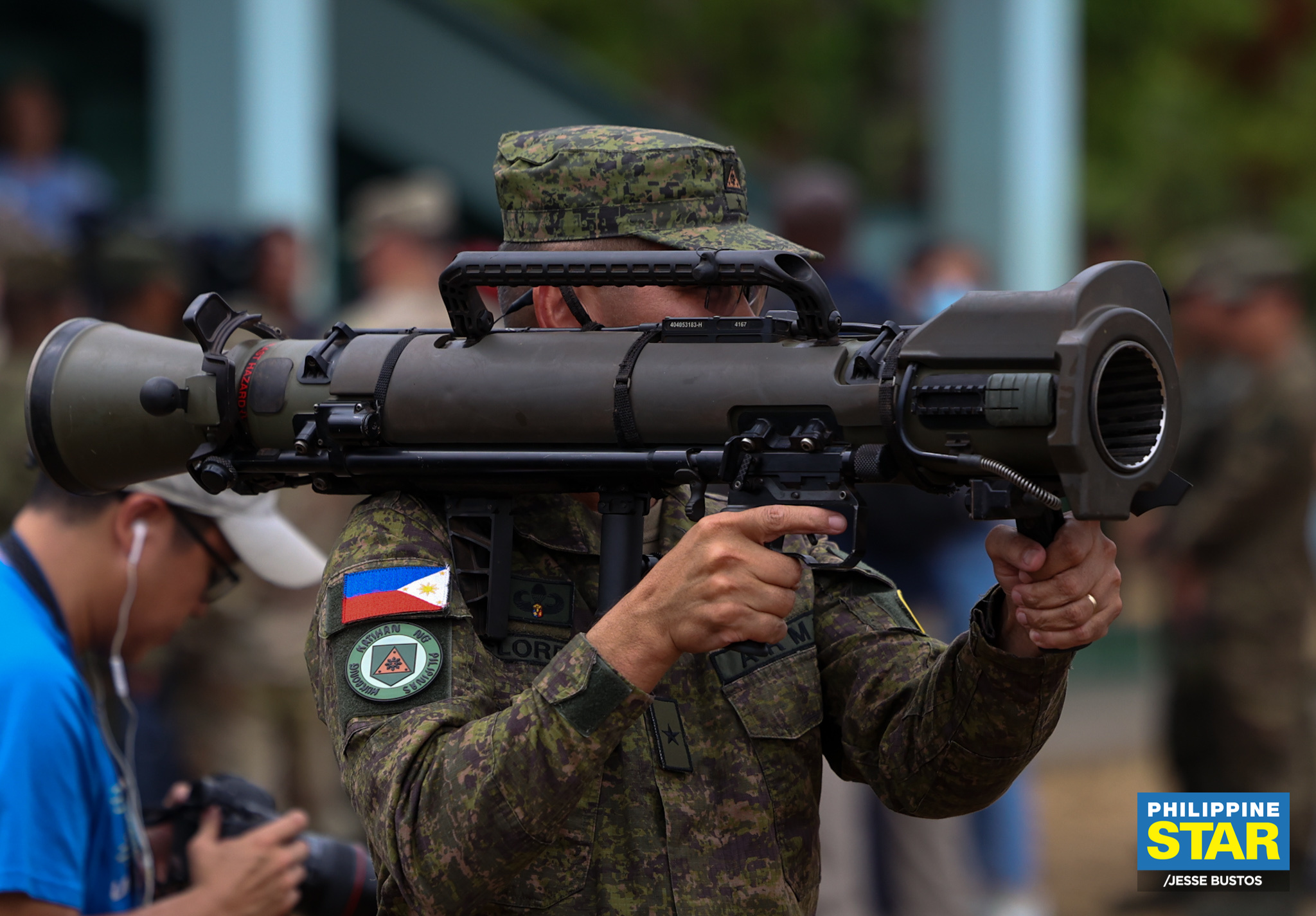 Philippine Star - Members of the US Army and Marine Corps showcase ...