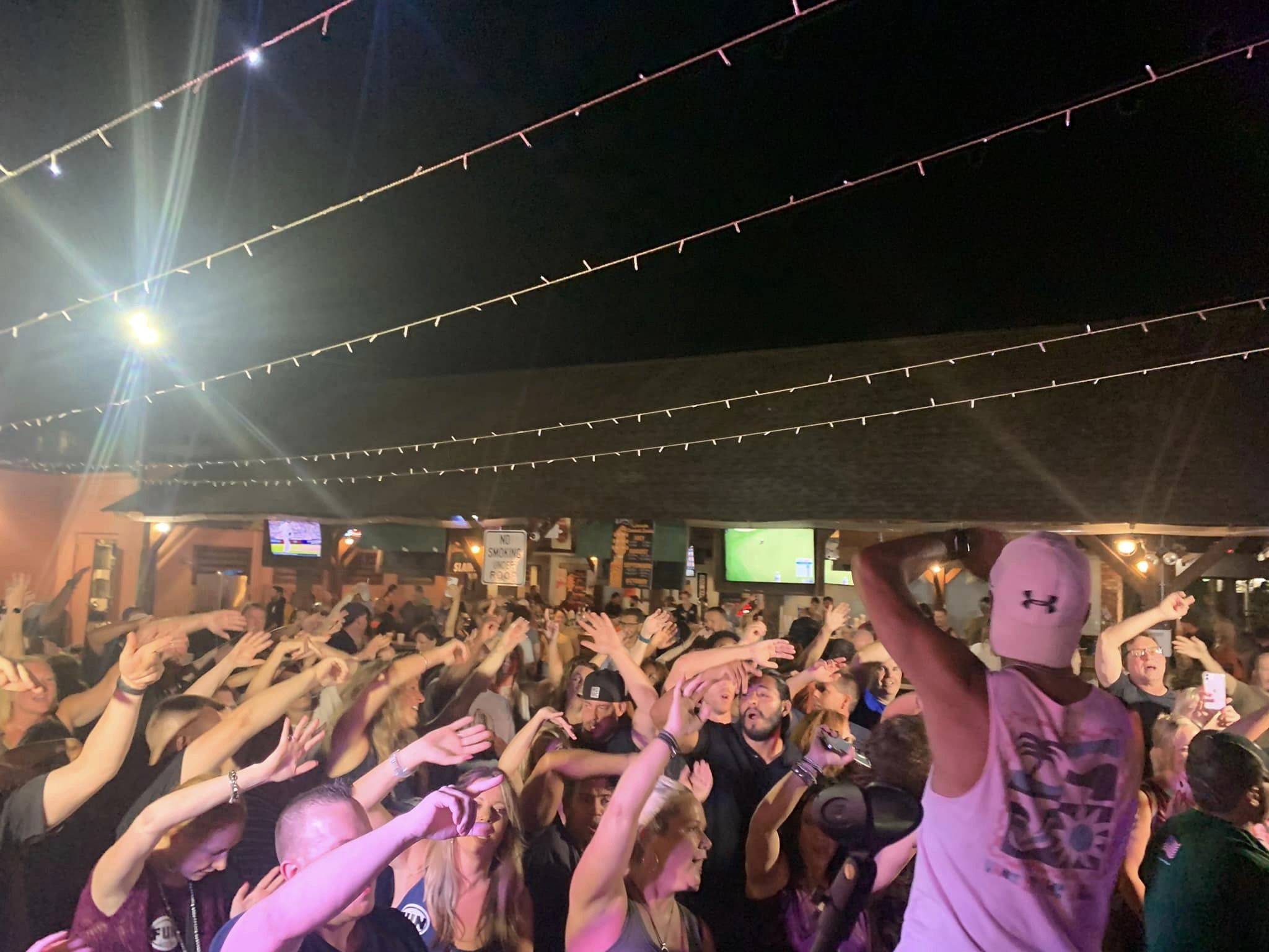 Funbags crash into Murphys (Shea's) in Manchester CT FRI AUG 22 9PM