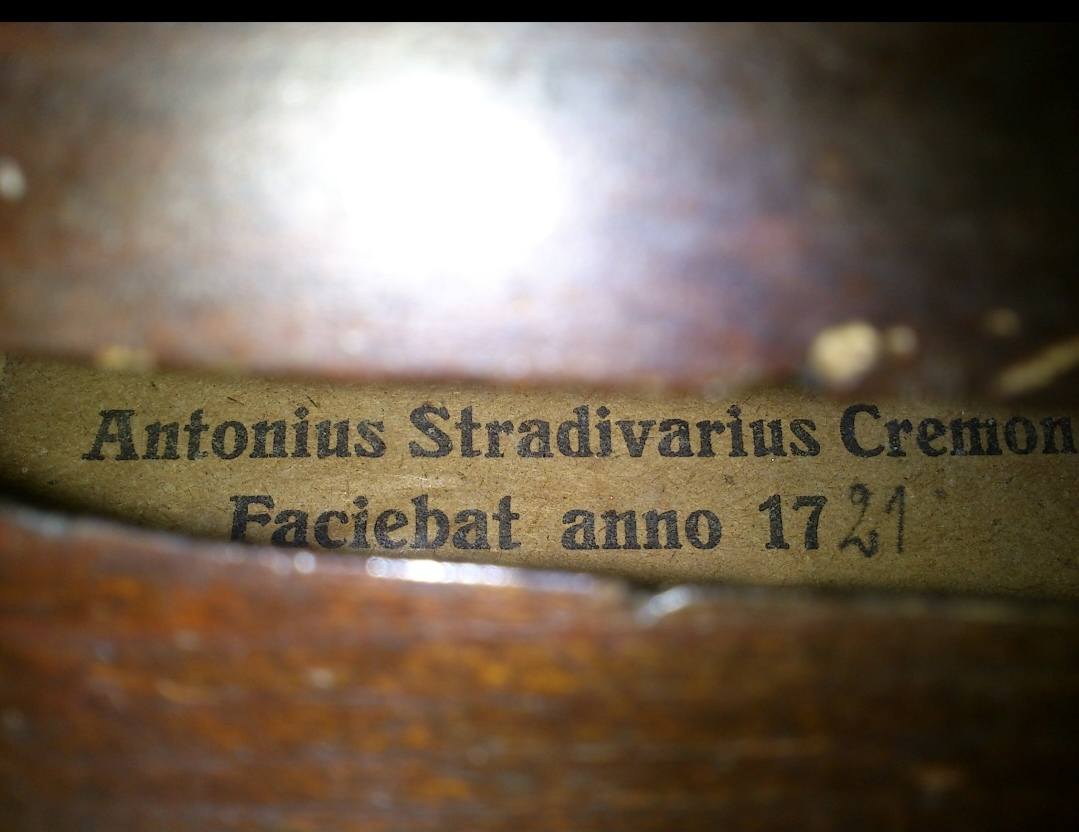 What is the value and authenticity of my 1721 Stradivarius violin?