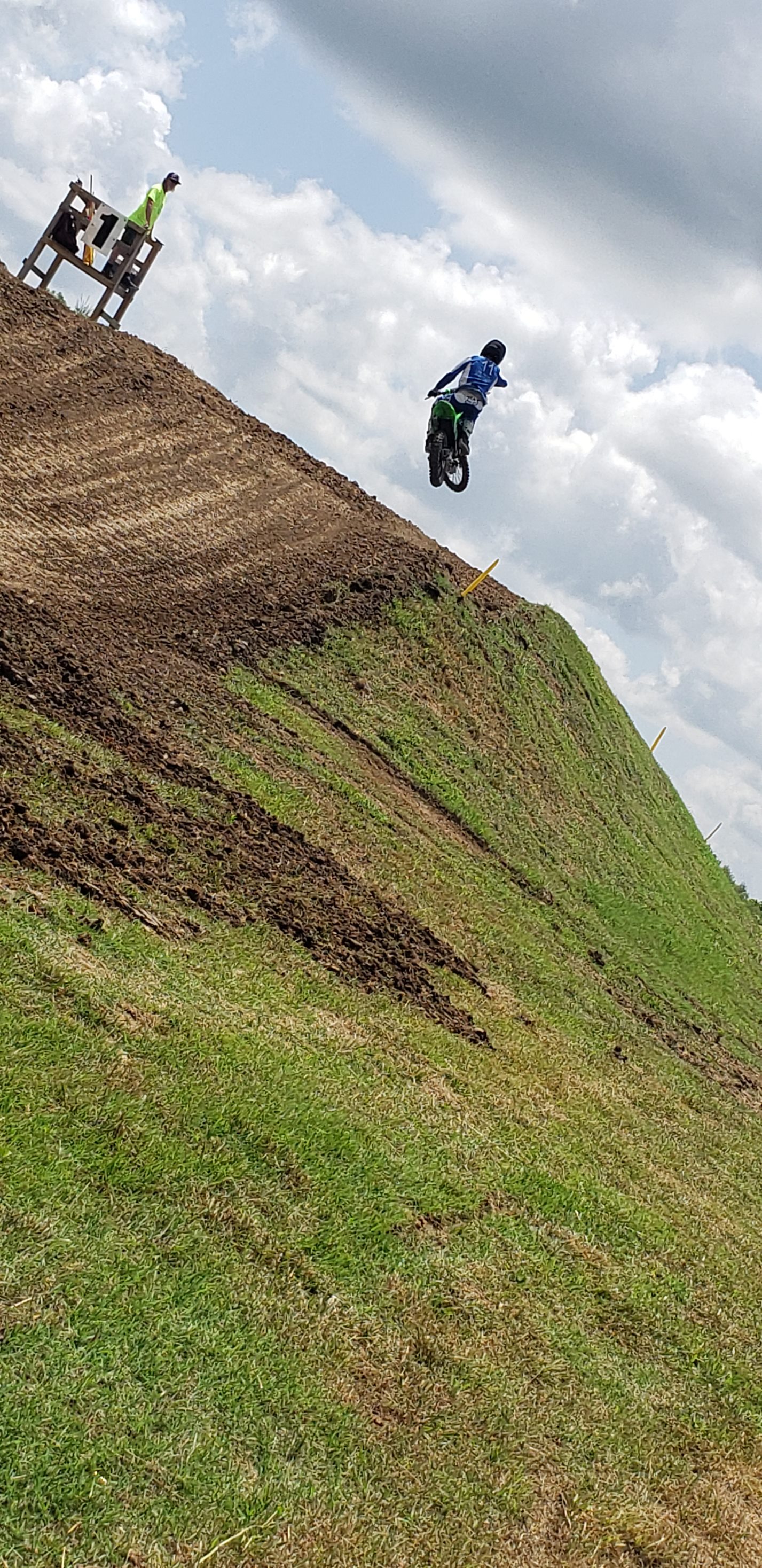 Dean Racing - Dean Racing updated their cover photo.