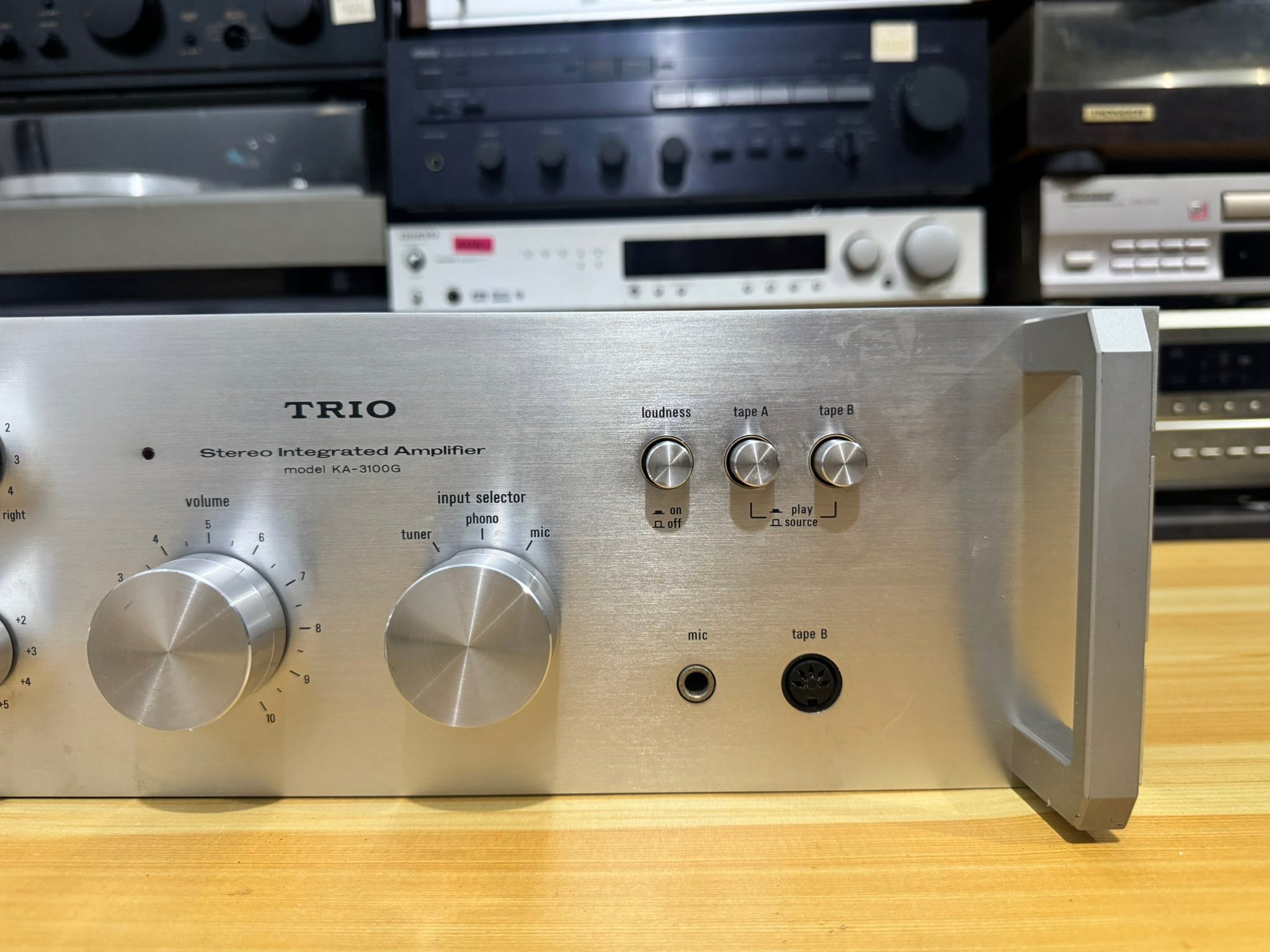 𝐓𝐑𝐢𝐎 𝐊𝐄𝐍𝐖𝐎𝐎𝐃 𝐊𝐀-𝟑𝟏𝟎𝟎𝐆 STEREO iNTEGRATED