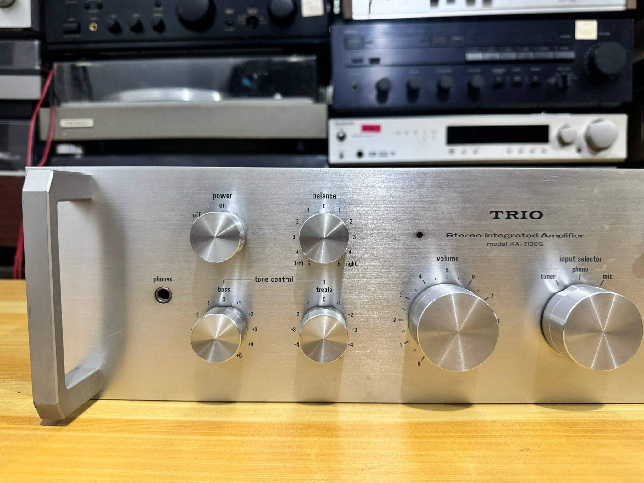 𝐓𝐑𝐢𝐎 𝐊𝐄𝐍𝐖𝐎𝐎𝐃 𝐊𝐀-𝟑𝟏𝟎𝟎𝐆 STEREO iNTEGRATED