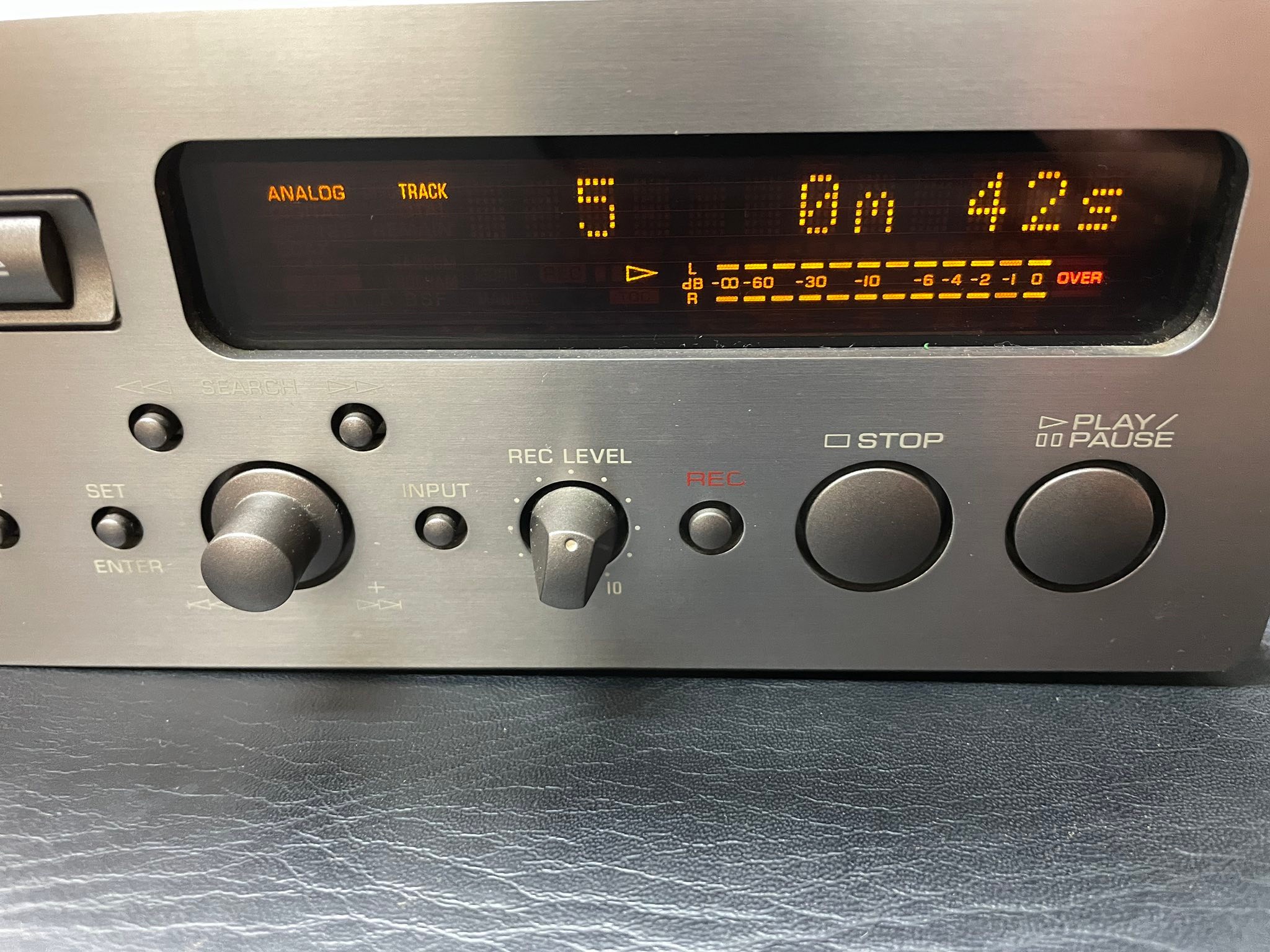 YAMAHA MDX-9數位MD錄放音機$4500 （日本知名品牌）（聲音功能正常