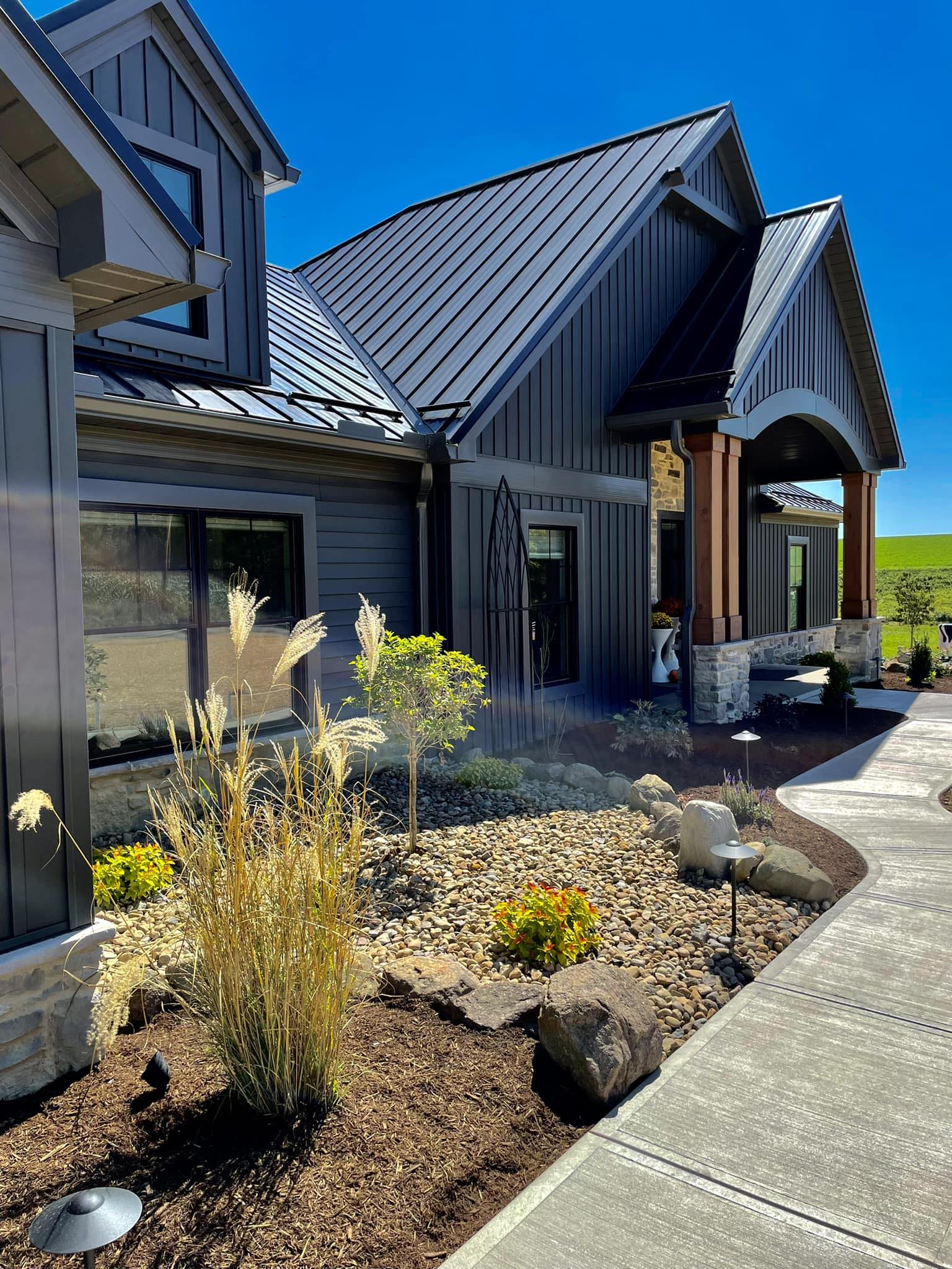 Creekside Curbing & Landscape LLC | Dalton OH
