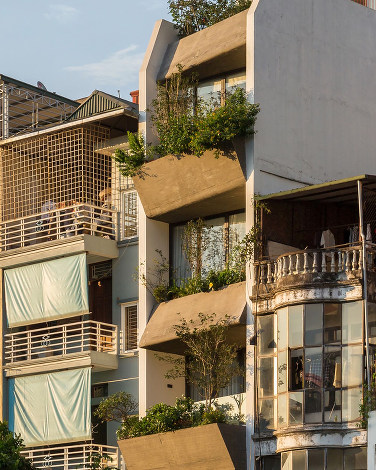 Archade - a popular type of house called a townhouse in...