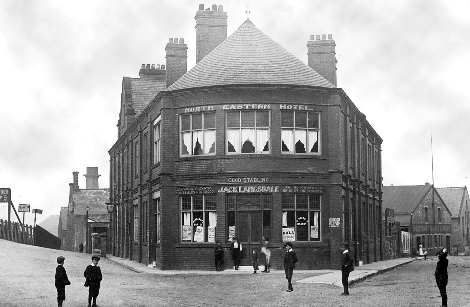 Spennymoor Past and Present A... - The Studio Spennymoor