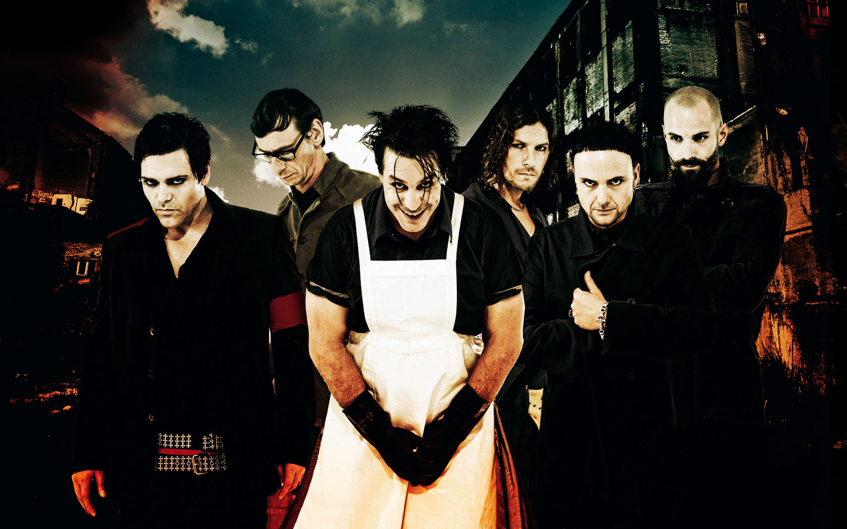 A Que... - A Que Juntamos 10.000 Fan's De Rammstein [R+]