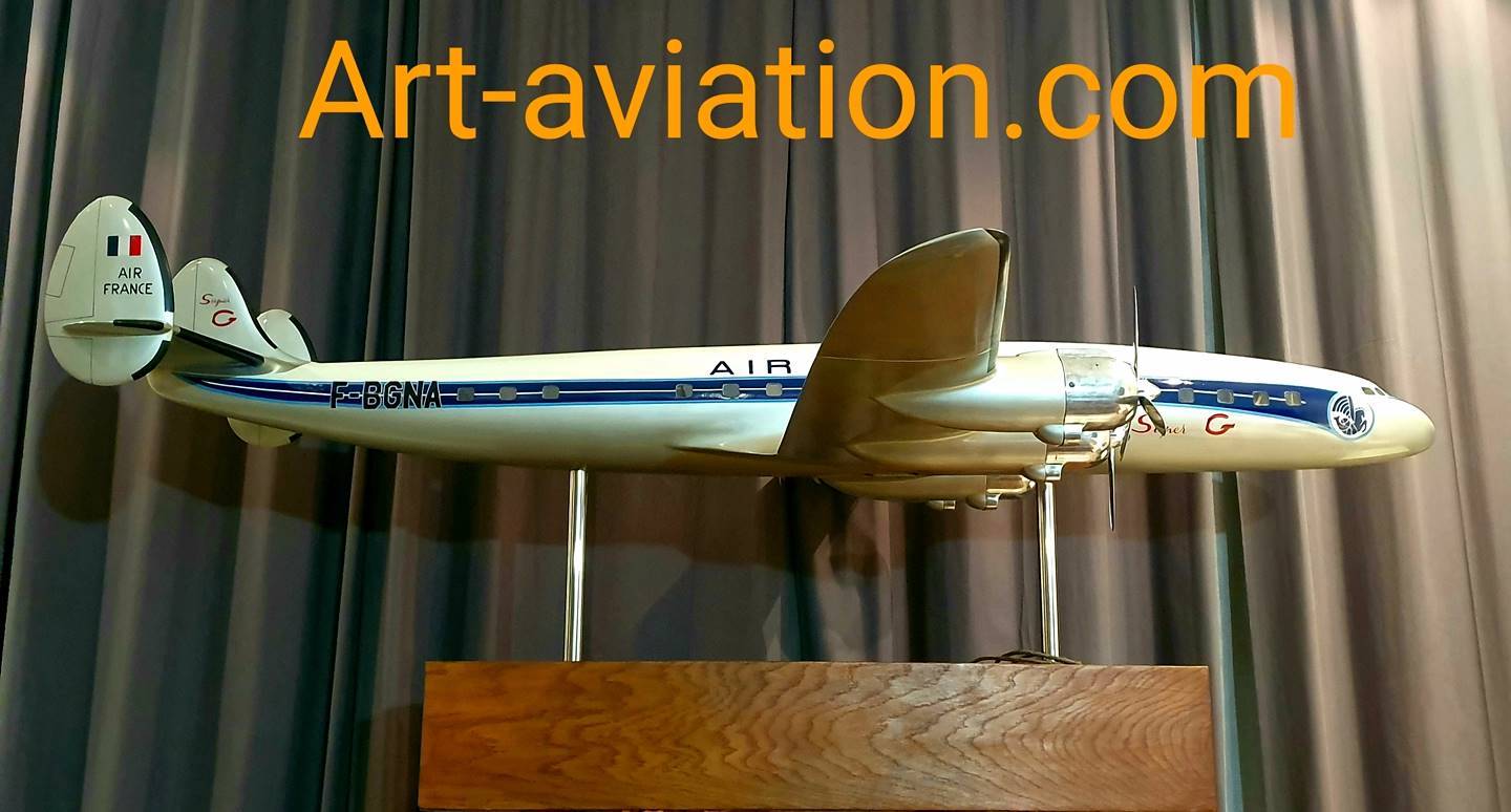 Ancienne Maquette D'avion Tri-Ang - Vintage, Occasion - Pour Collectionneurs