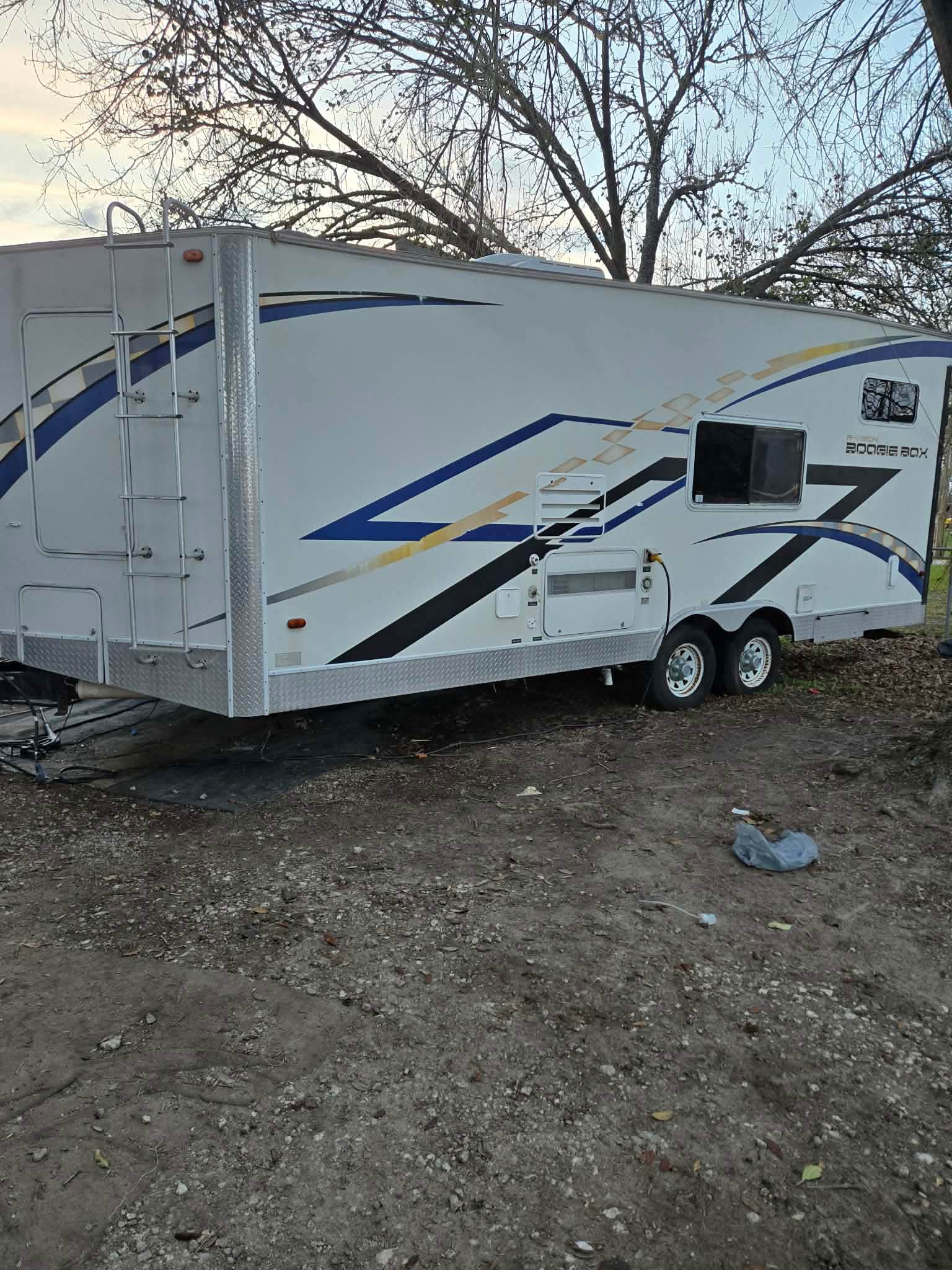 2007 R-Vision boogie box - RVs & Campers - Barrett, Texas | Facebook ...