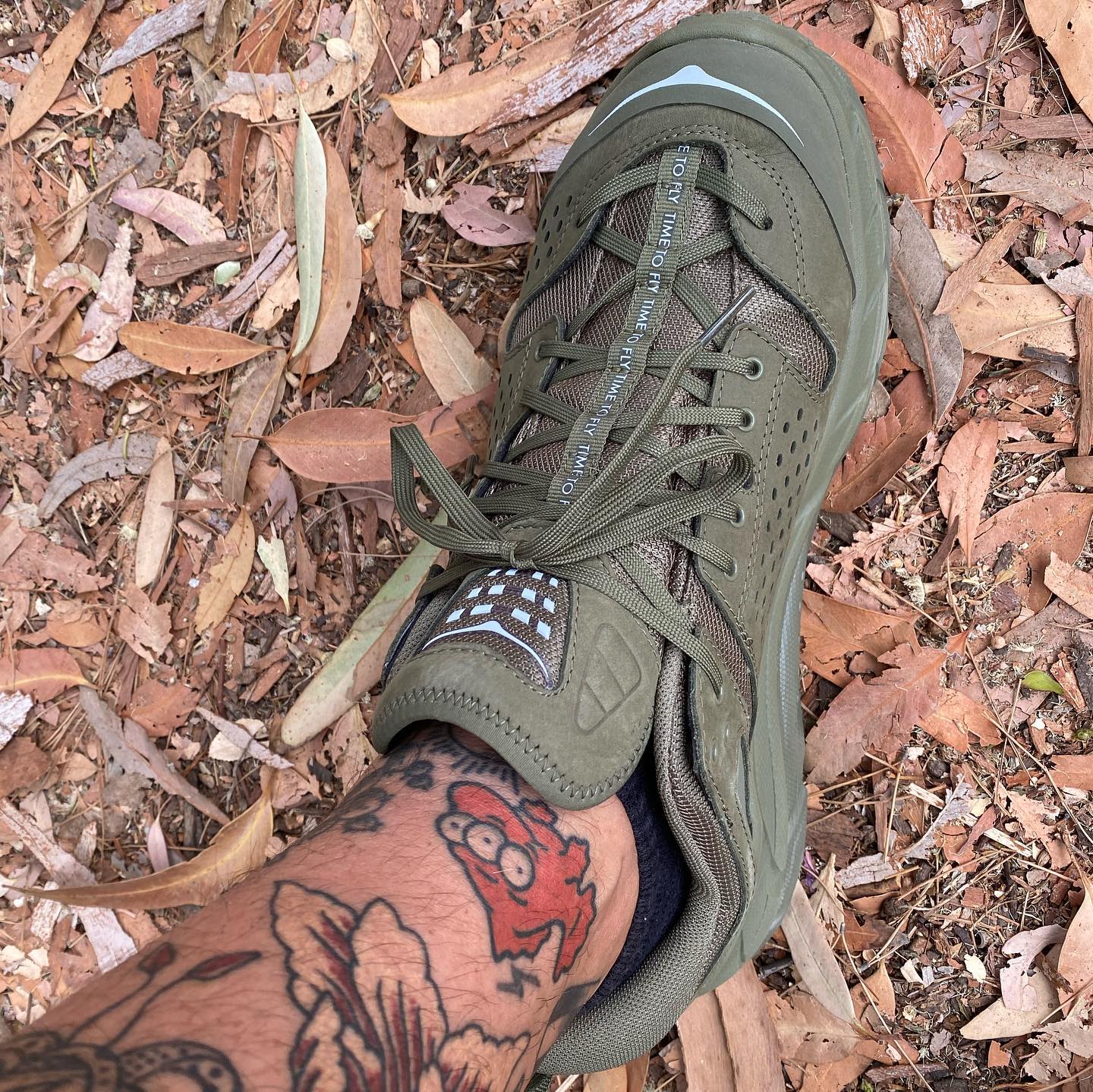 หายากมาก!! HOKA ONE ONE 