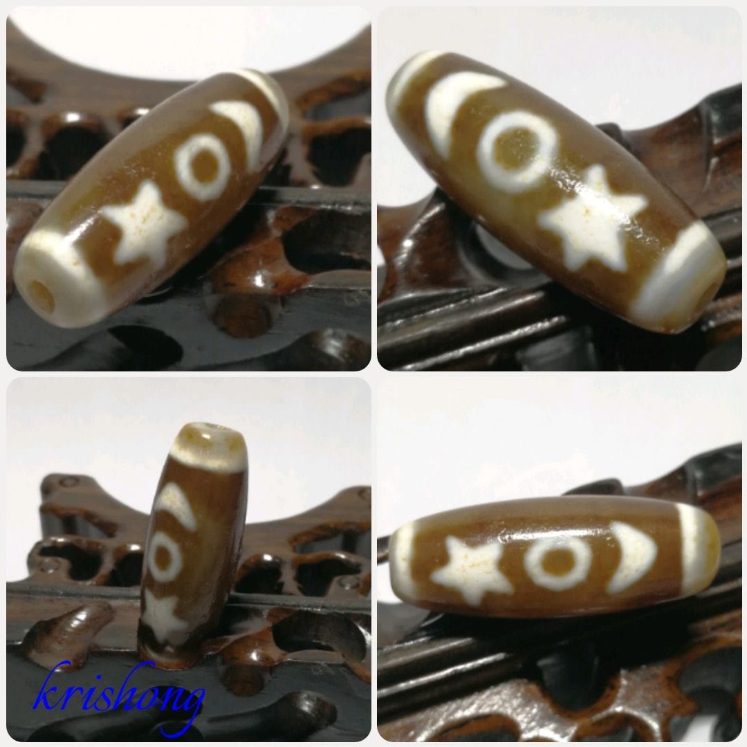 日月星天珠 天珠 日月星天珠sun moon star dzi bead 面积大约36.4mm X 13.6mm 日月星天