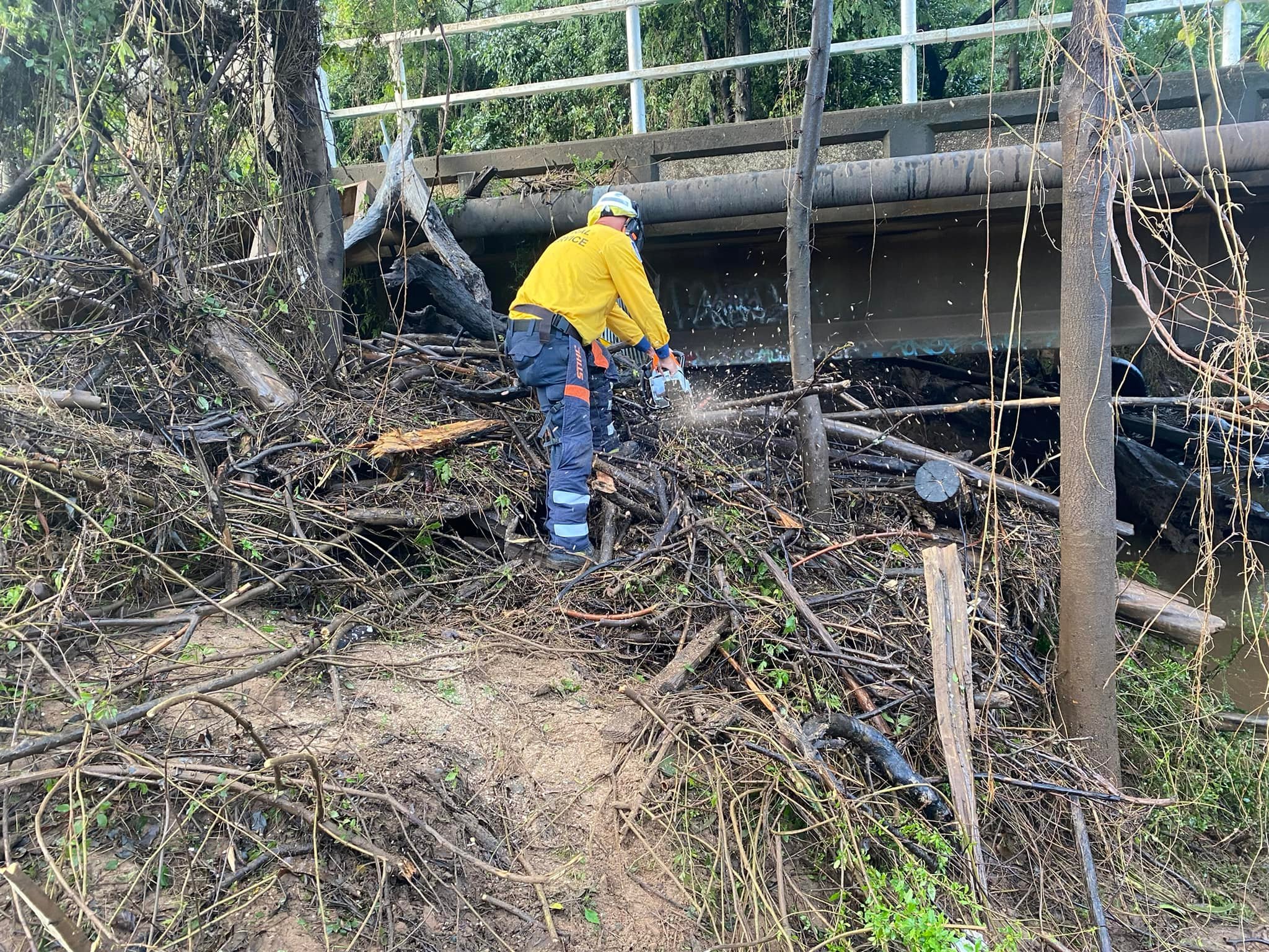 UPDATE | BLAXLAND CROSSING,... - NSW RFS - Wallacia Brigade | Facebook