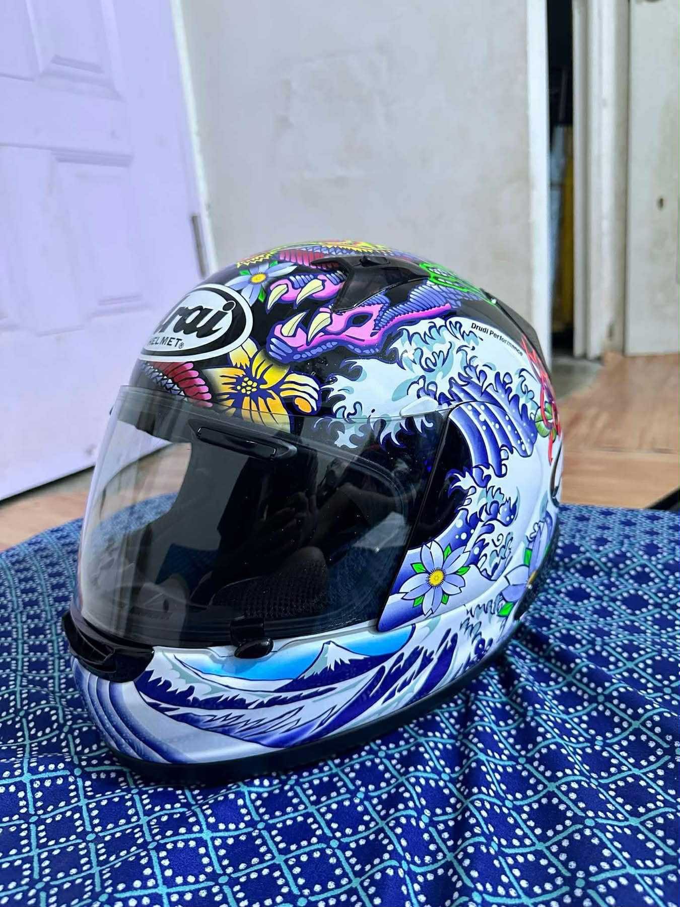 arai helmet model astro iq oriental Quantum-X - Black Frost - Size Small QVF and QVR intake/exhaust ducts The Signet Helmets - ARAI ASTRO-IQ ORIENTAL