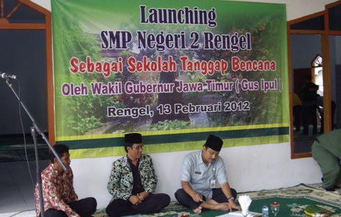 Komunitas Alumni SMPN 2 Rengel (SPENDAR)