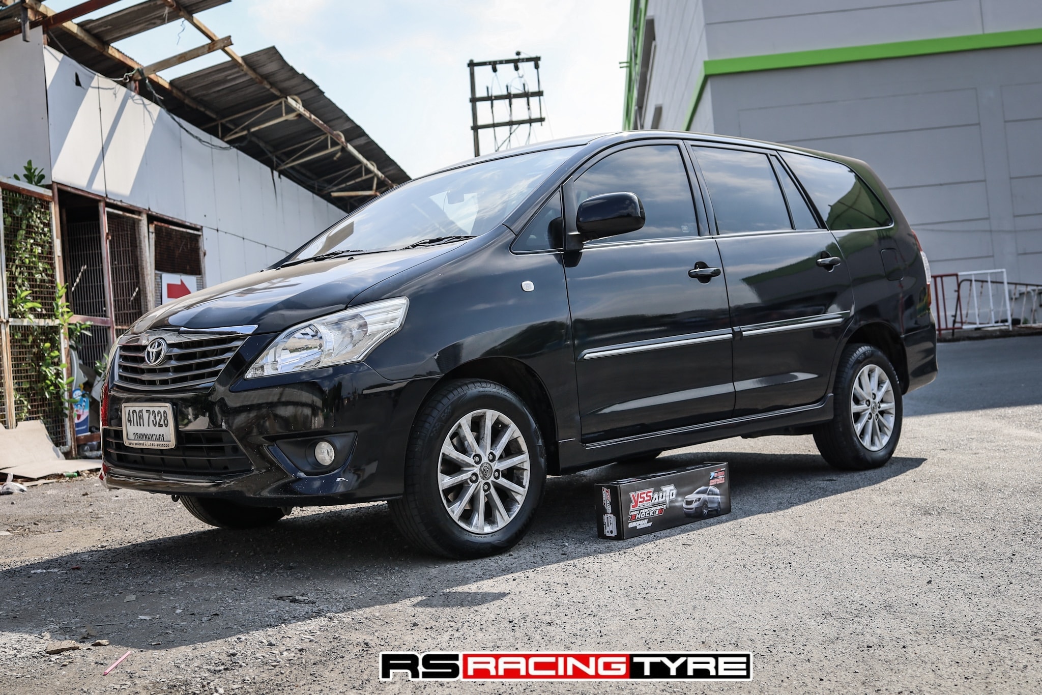 RS Racing 4x4 - TOYOTA INNOVA อัพเกรดความหนึบ โช๊คอัพ...
