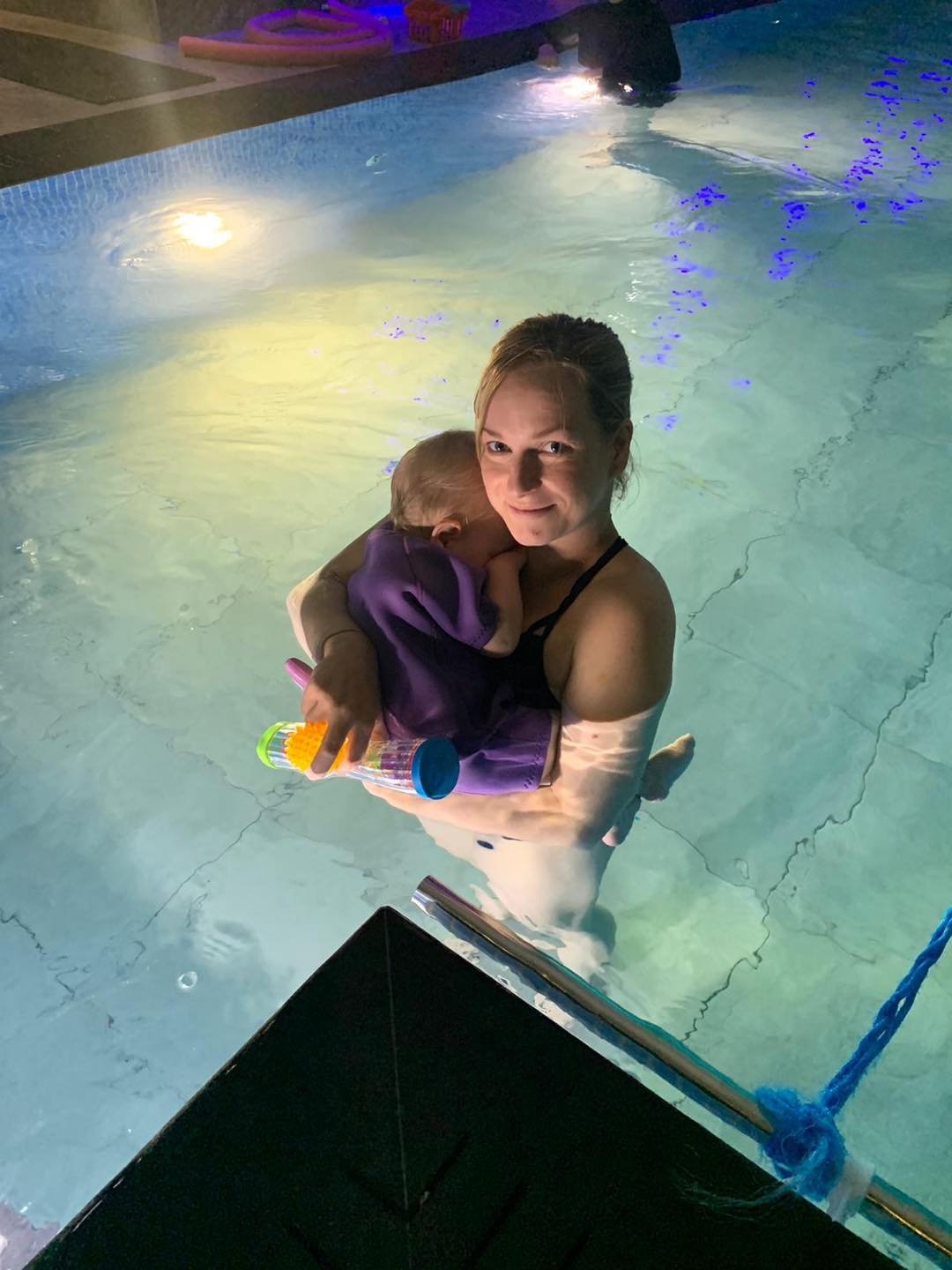 The pool is a nice and... - Piranha's Swimming-School