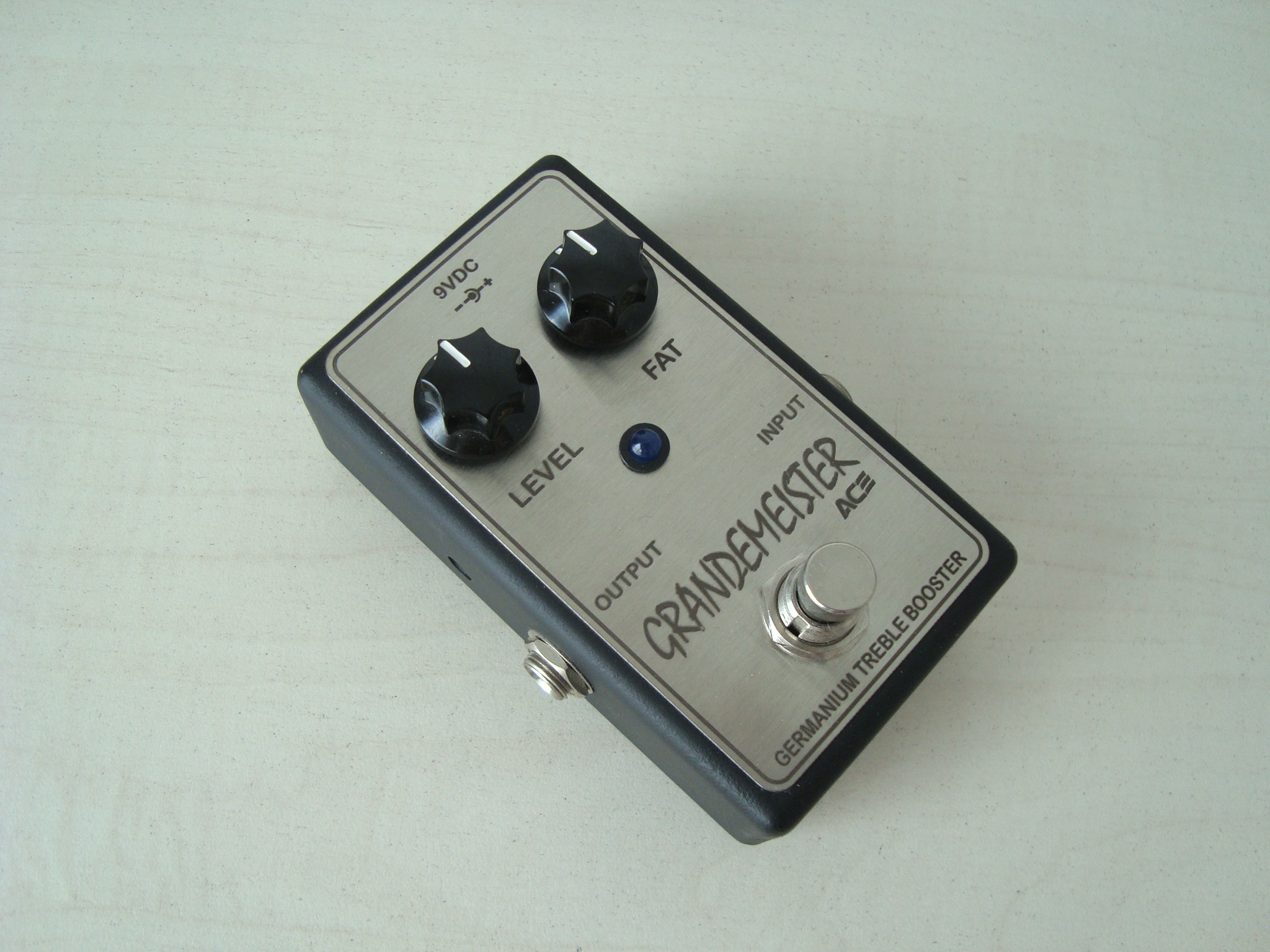 I love one knob pedals but my favorite germanium treble booster