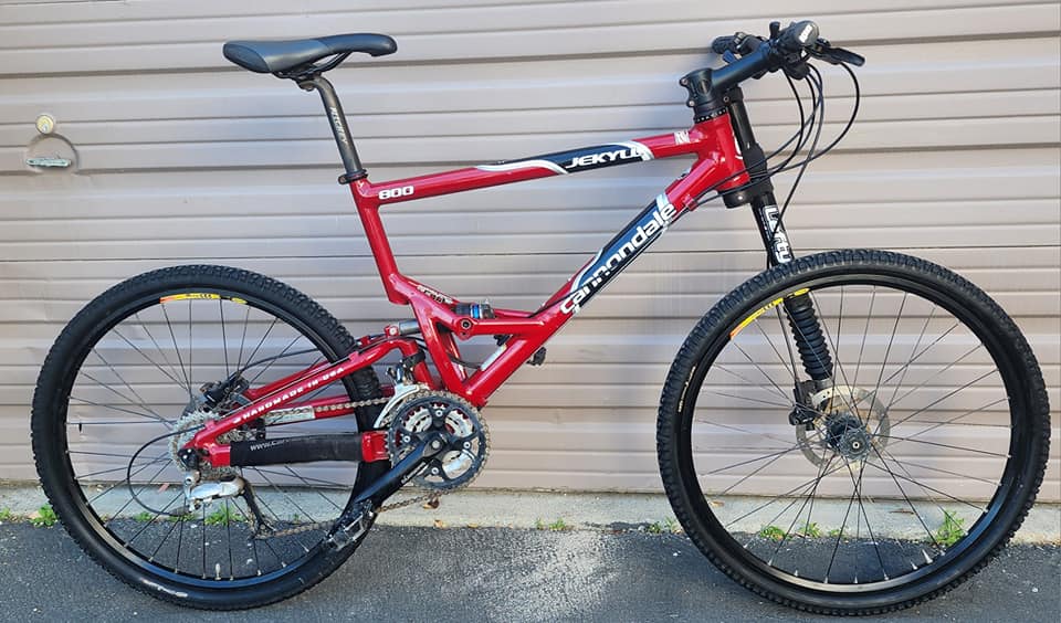 Upgrading 2003 Cannondale Jekyll 800 with wider tires
