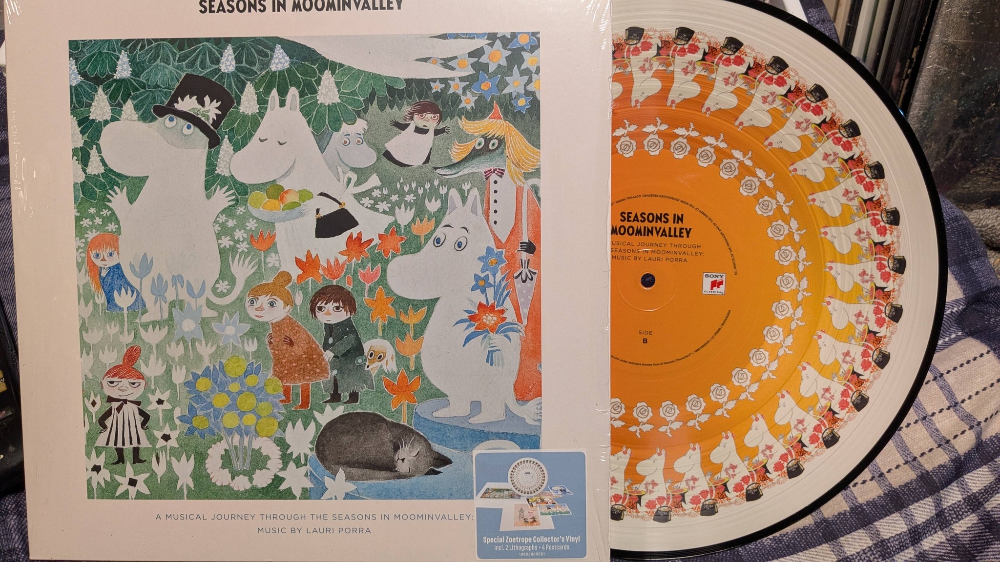 今晩は☔ こないだやってたムーミン展で手に入れたゾートロープ（回転