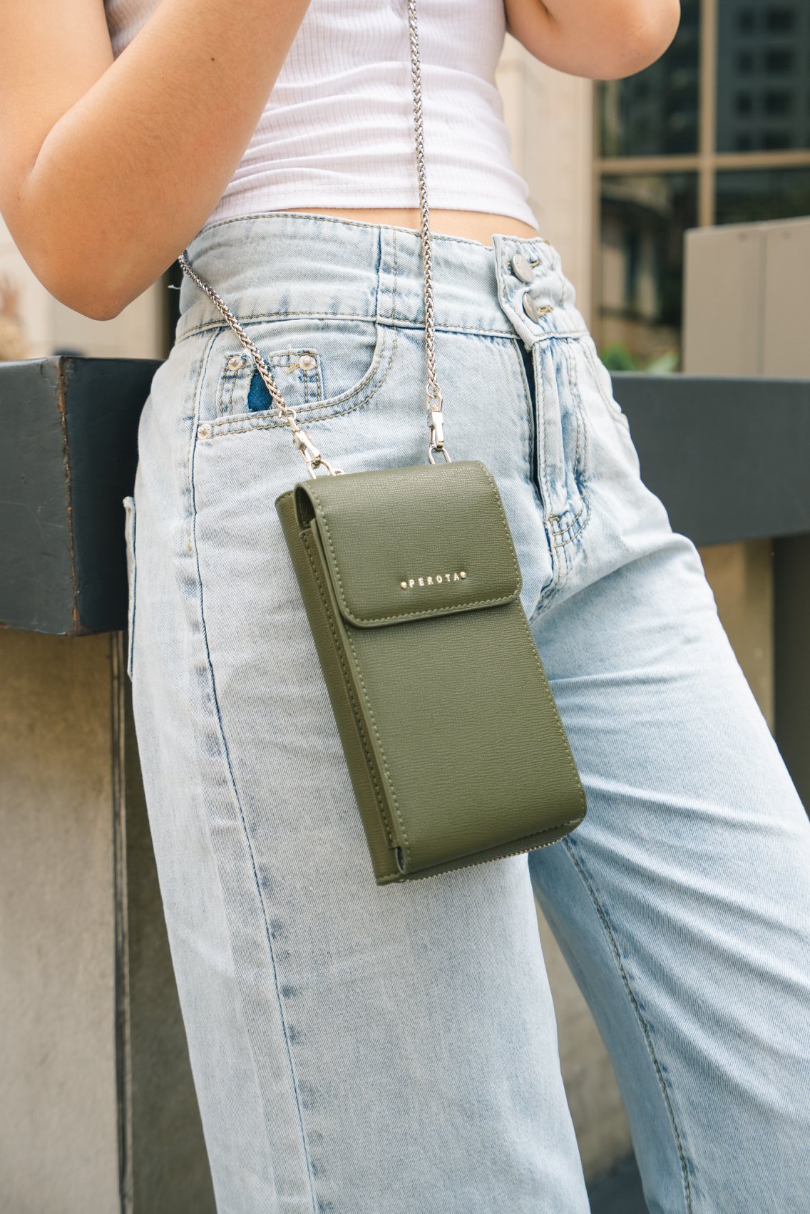 Perota - PEROTA “SATANG” Bag ราคา : 1,200 บาท มาพร้อมกล่อง... | Facebook