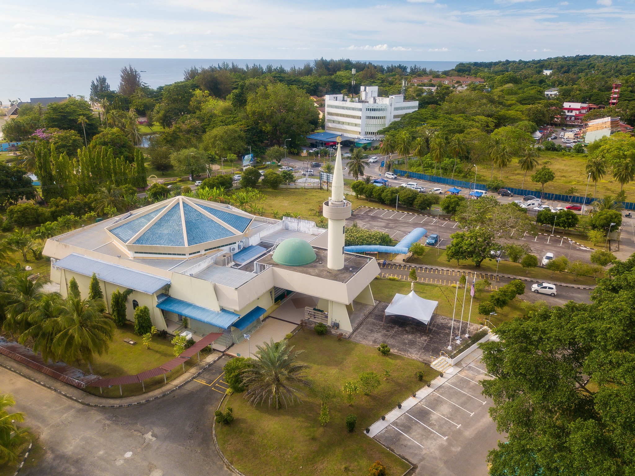 Masjid Jamek Layang-Layangan - Rasmi | Labuan