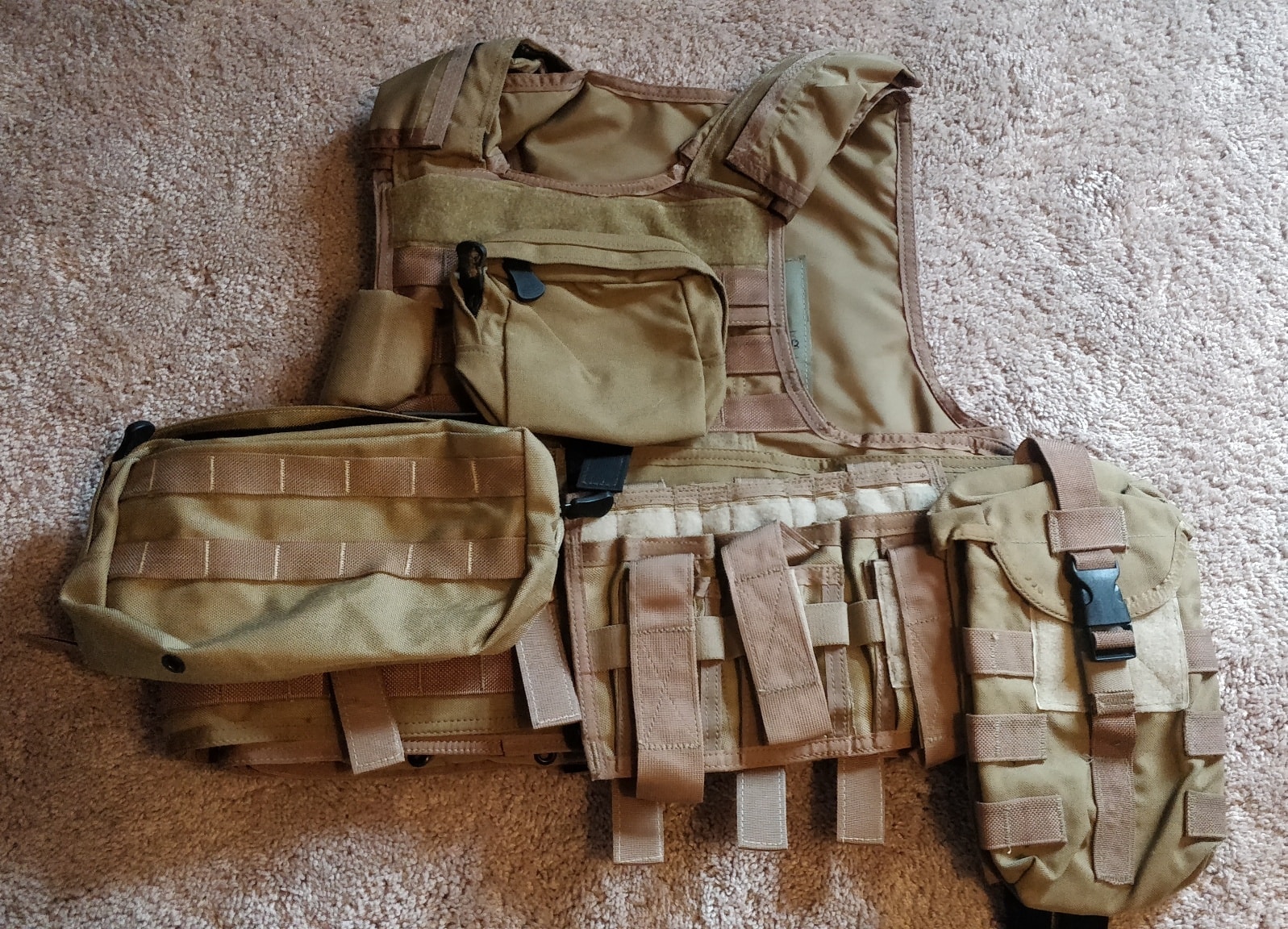 【実物】MSA Paraclete RMV-720 Mサイズ タン ポーチ付き Pre-MSA Paraclete RMV 720 with pouches. Everything is new old
