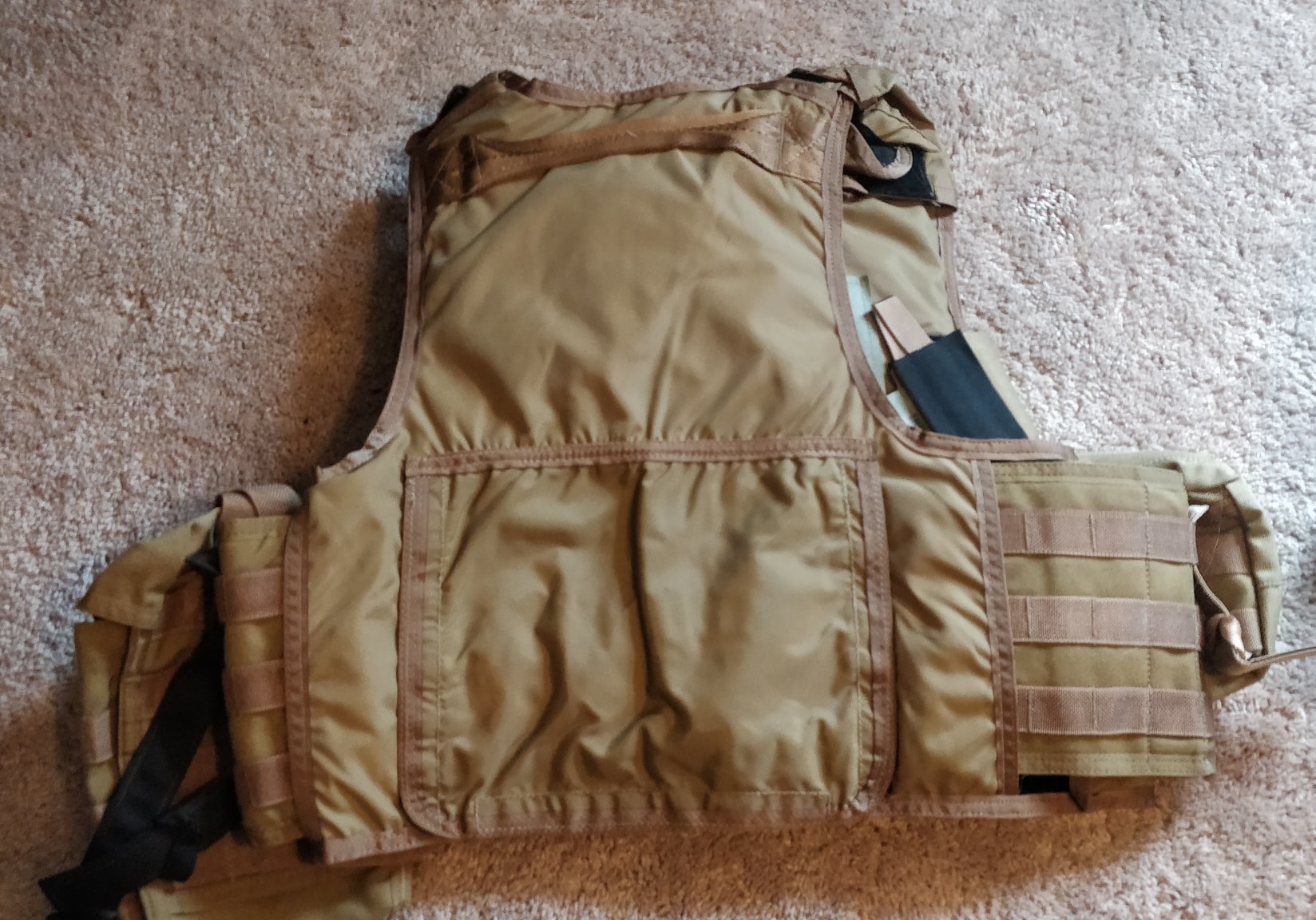 Pre-MSA Paraclete RMV 720 with pouches. Everything is new old