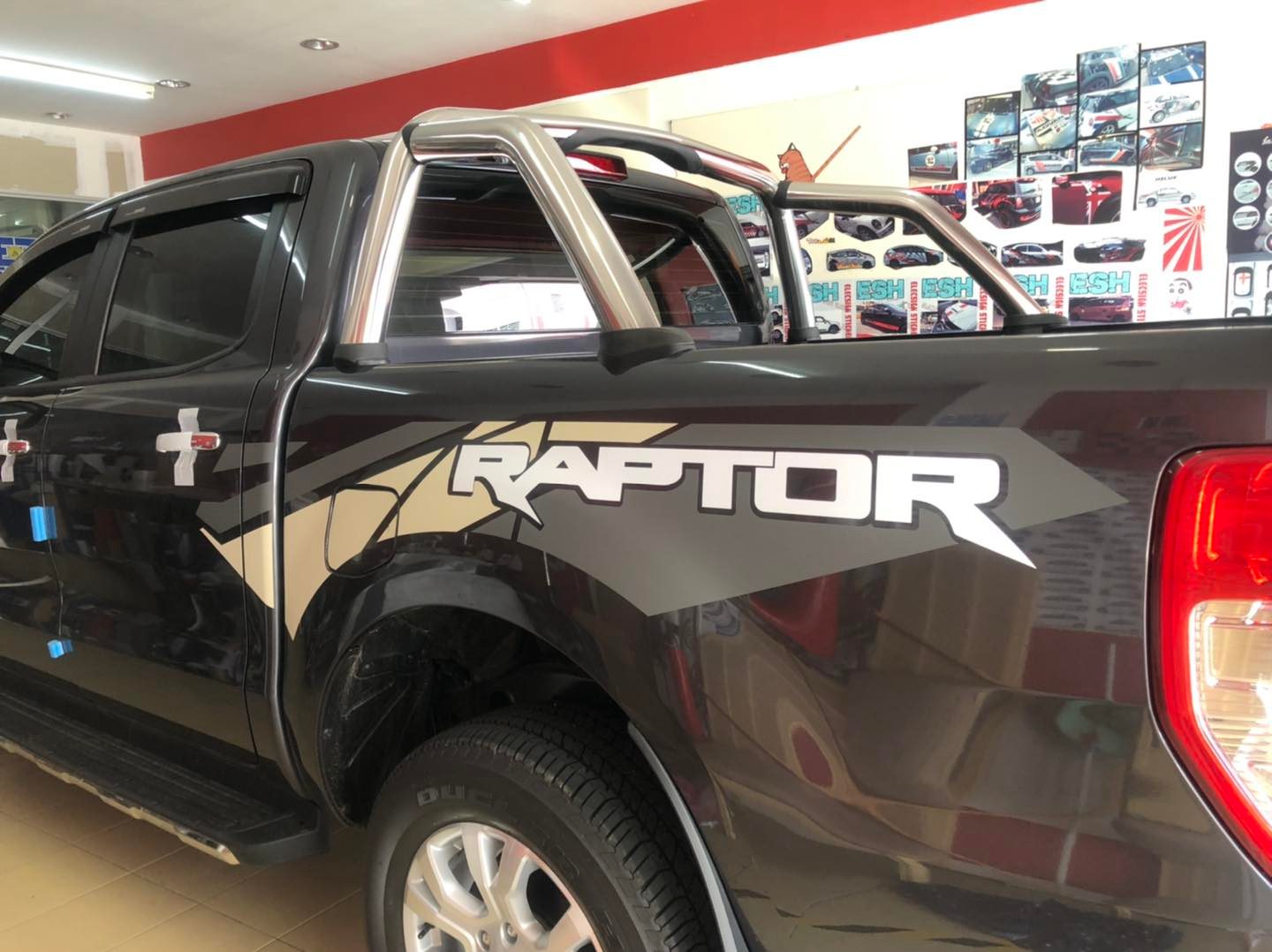 Ford raptor OEM body... - 4x4 Ford Ranger Body Sticker