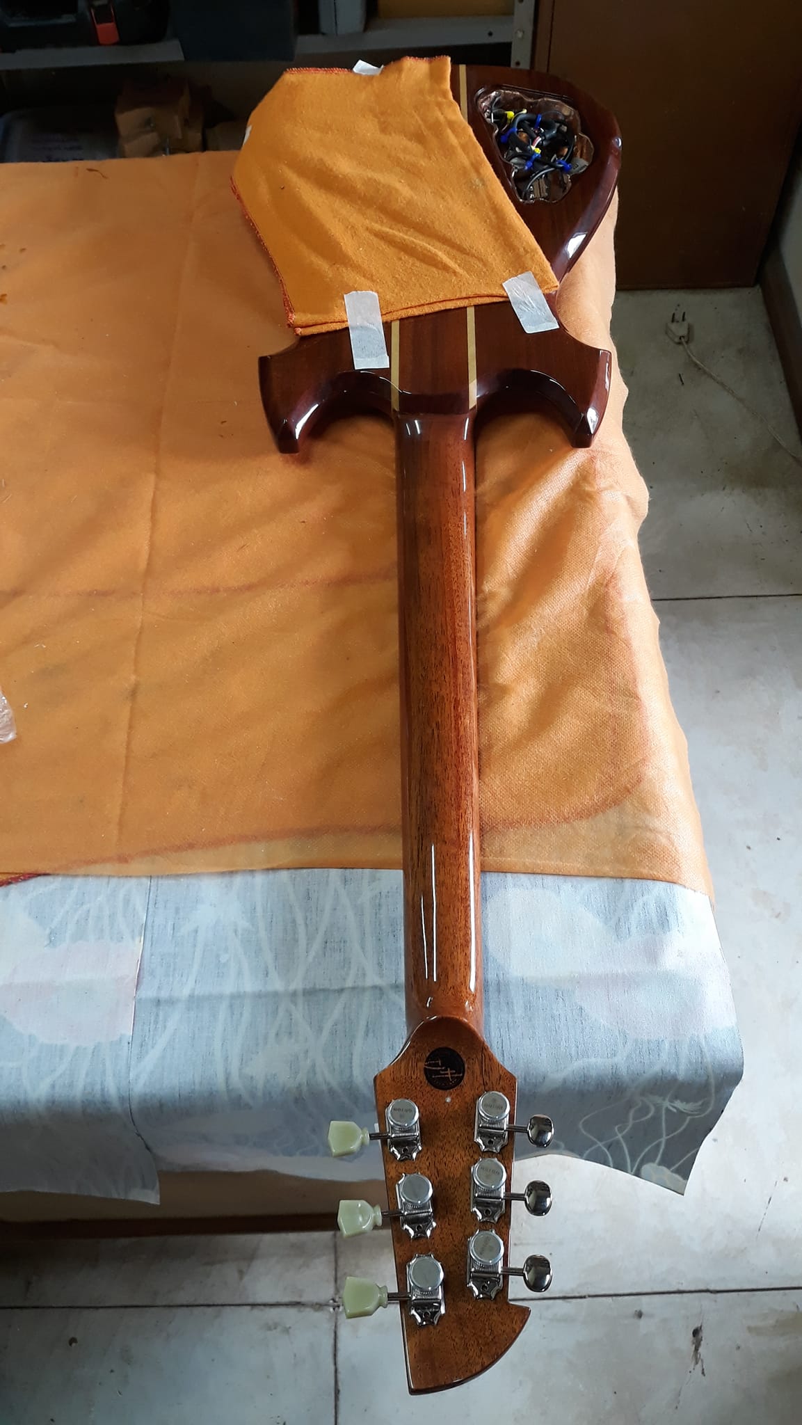 Fausto Pardo Luthier (@fausto.pardoluthier) • Facebook