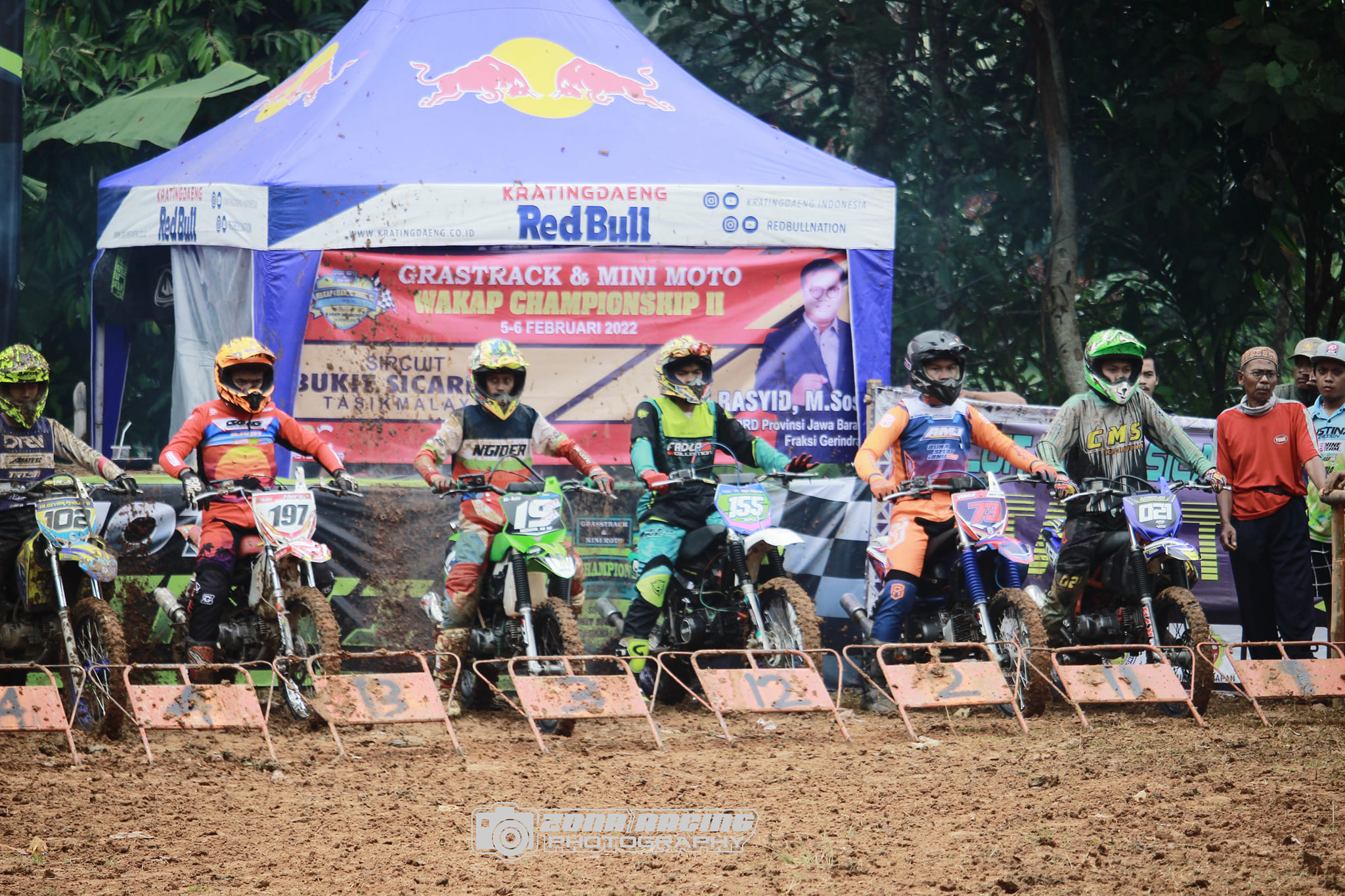 Zona Racing Official - Home