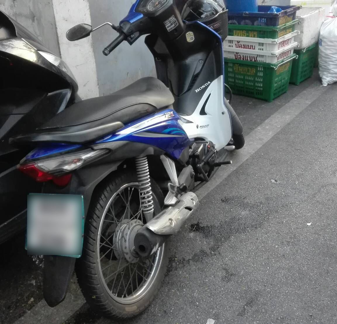 JS100 Radio - 06:44 #ซอยสุขุมวิท42 มุ่งหน้าแยกตัดถ.พระราม4... | Facebook