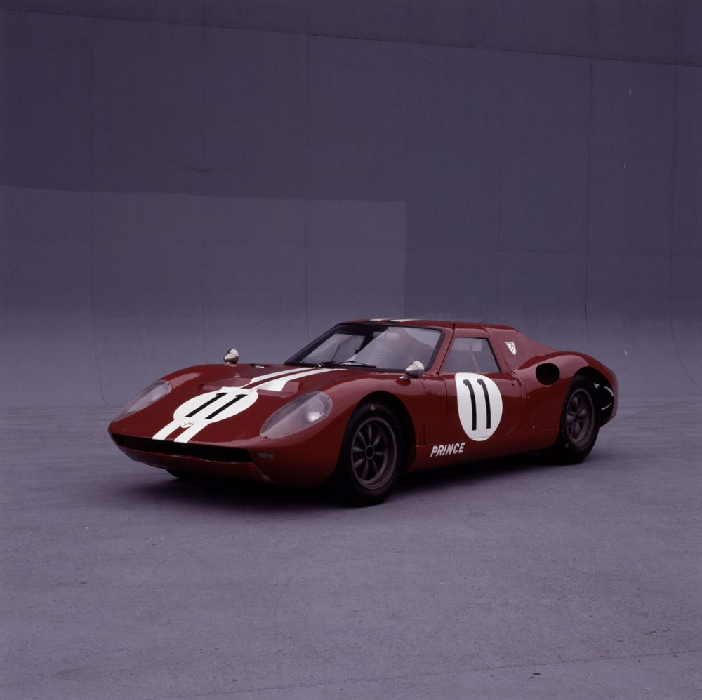 Nissan R383 Following on from the success of the R382, the R383