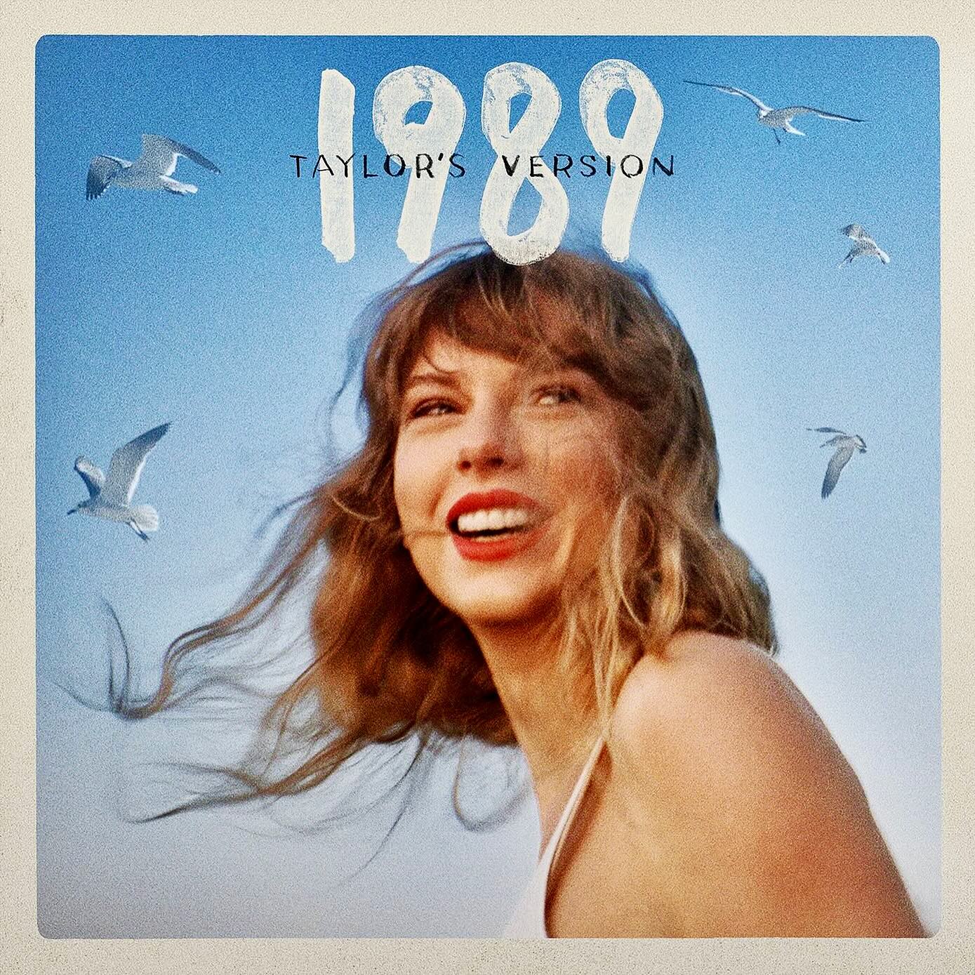 Oh hi guys! The Aquamarine Green Edition of 1989 (my version) is