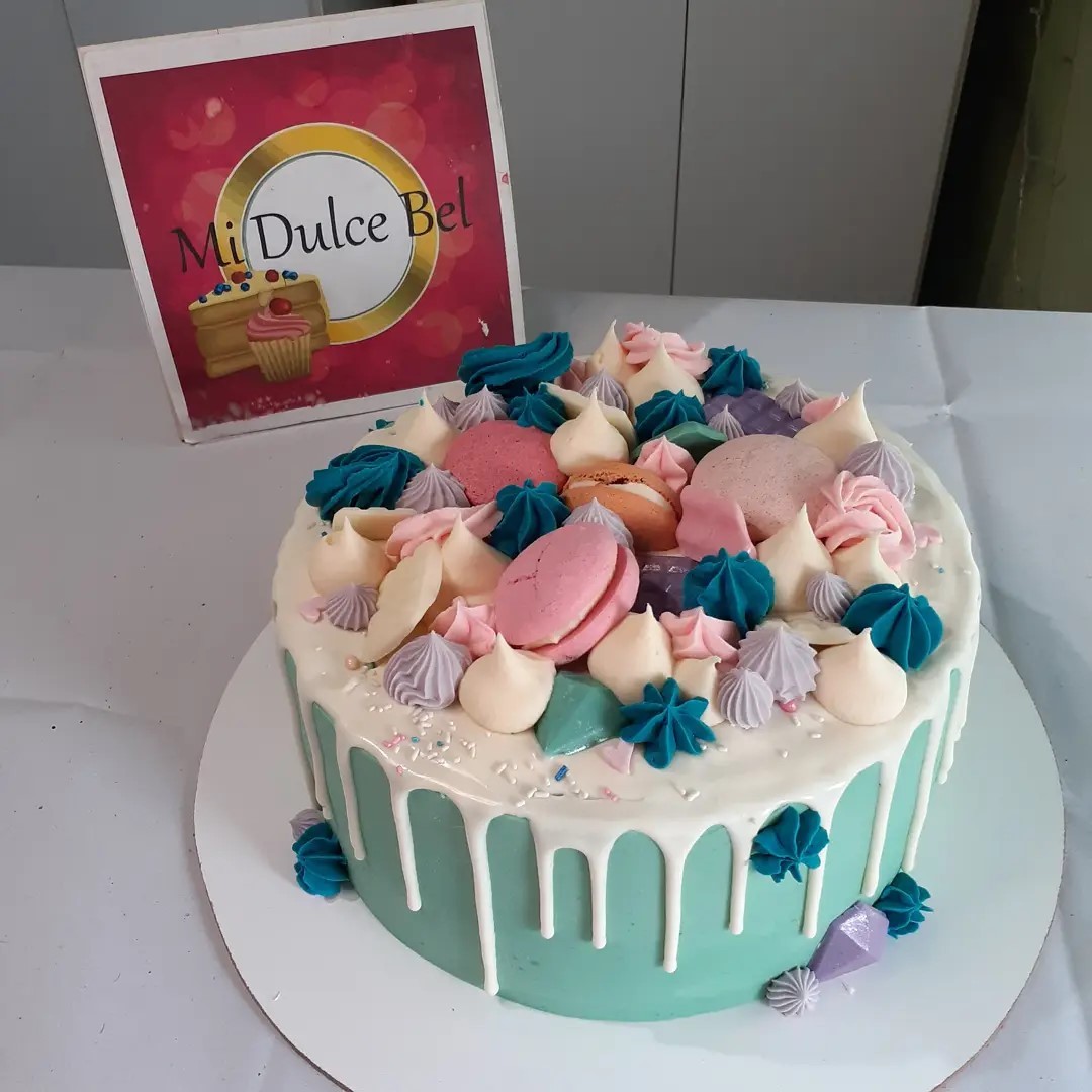 Dripcake Con Macarons Y Mi Dulce Bel Tortas Miramar Facebook